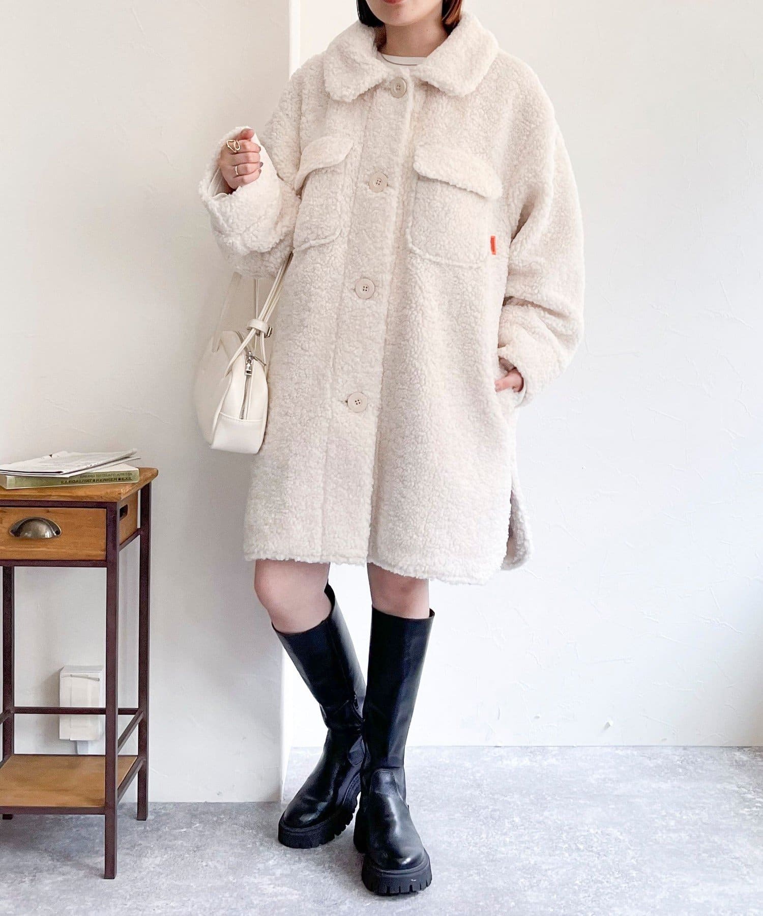 UNIVERSAL OVERALL】FREDY emue 別注BOA COAT | FREDY & GLOSTER 