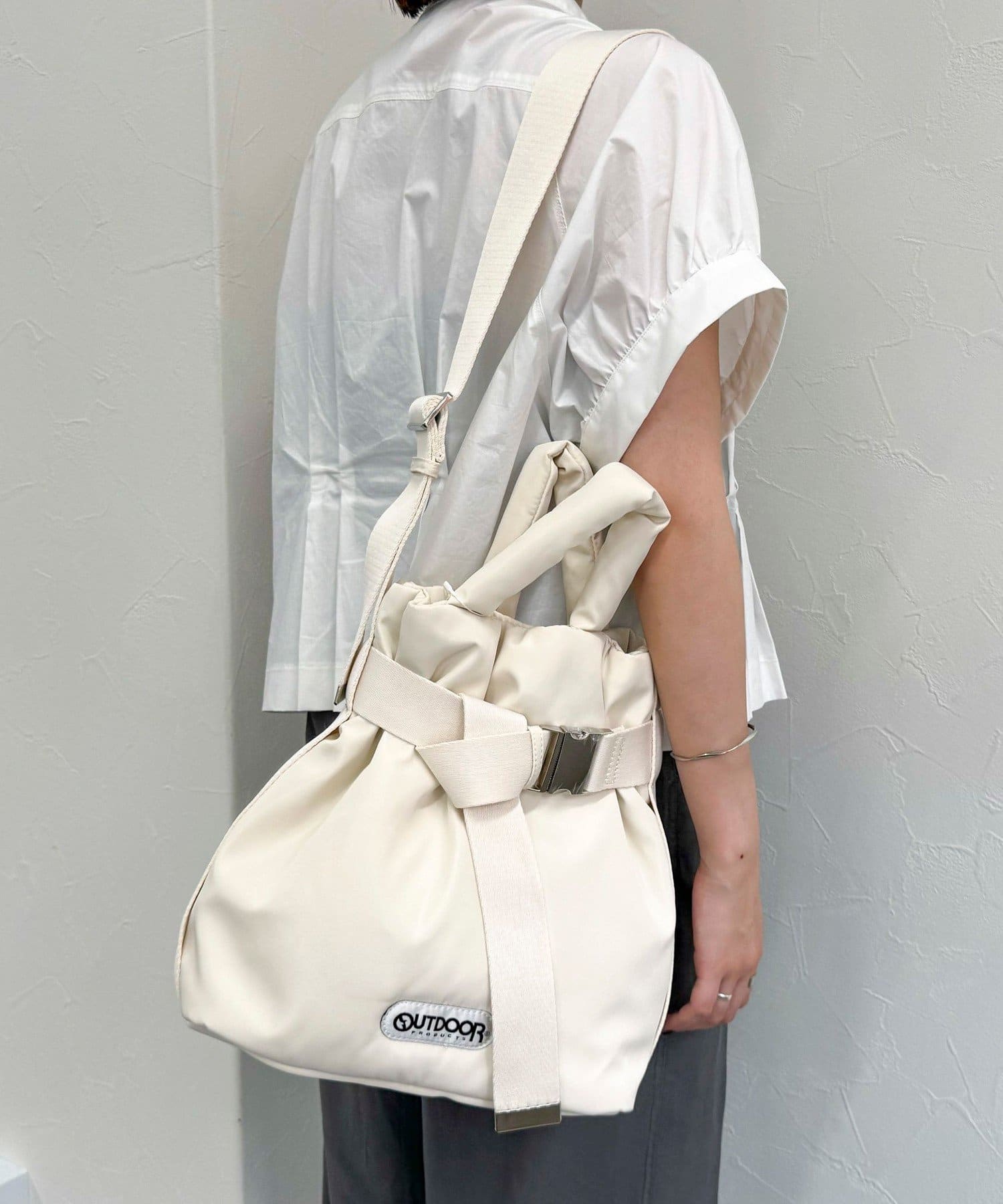 OUTDOOR PRODUCTS　2wayベルトバッグ OUTDOOR PRODUCTS ショルダーバッグ バッグ 「OUTDOOR PRODUCTS