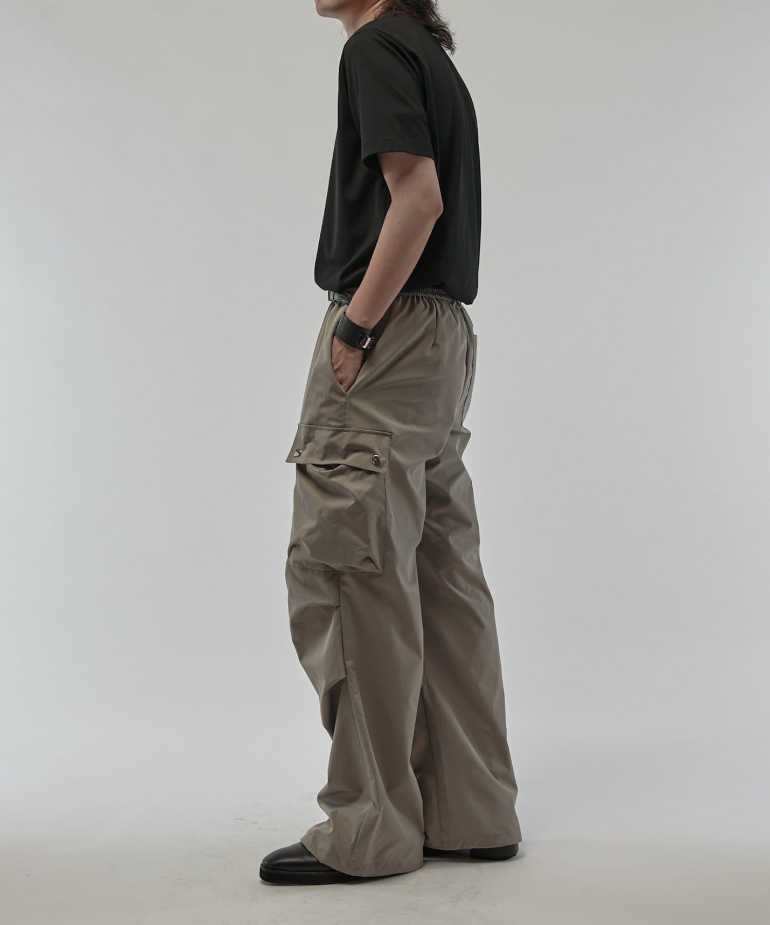 Lui's(ルイス) 【Neucon/ニューコン】ダブルポケットパラシュートカーゴパンツ