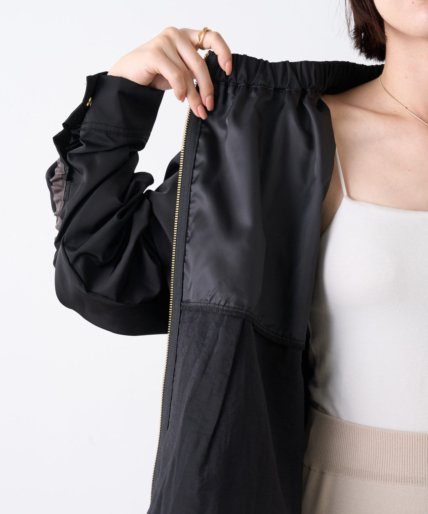 Jena　espace merveilleux(ジェナ　エスパスメルヴェイユ) 裾シアーバックラインブルゾン