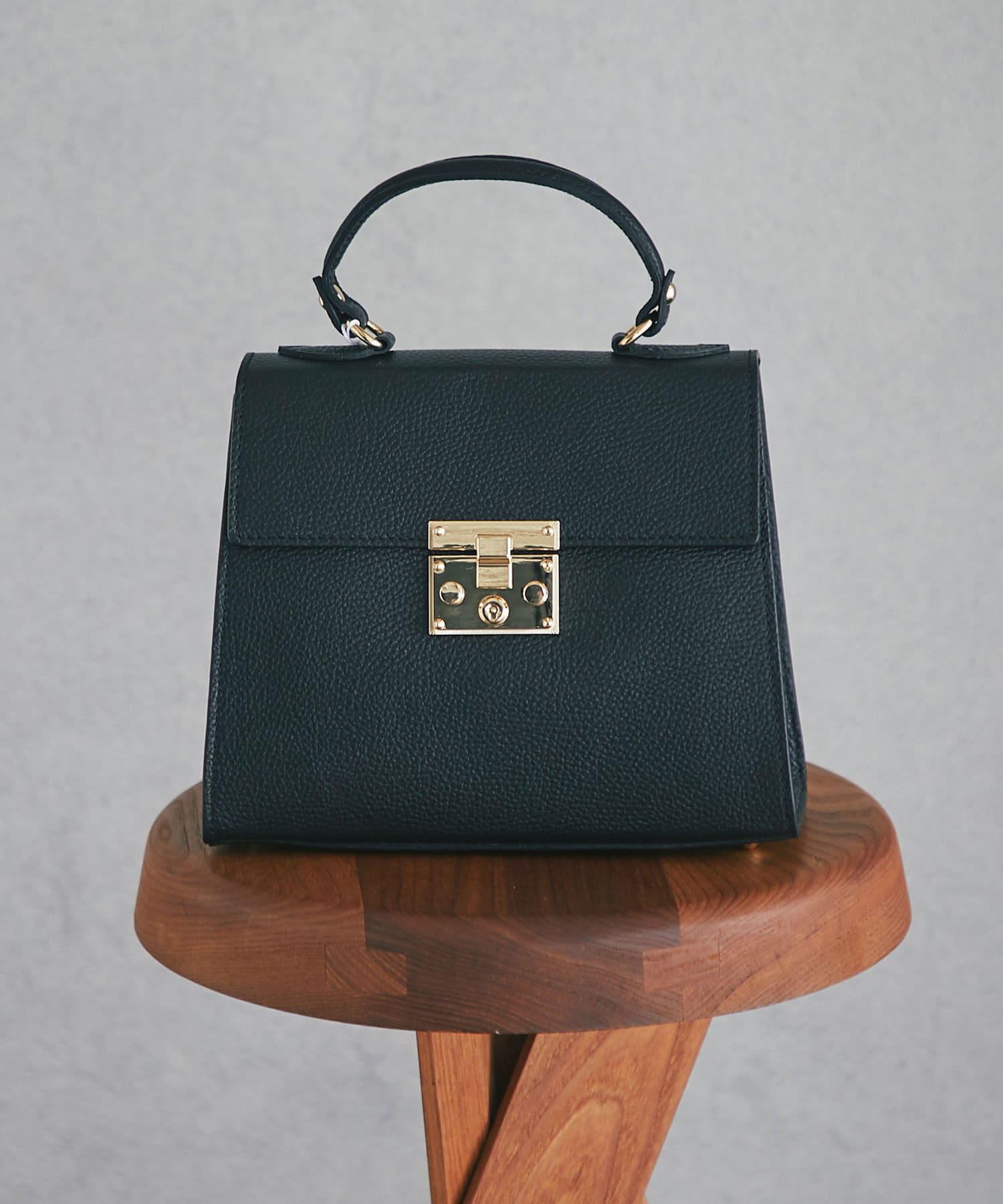 オウレンティ】ストラップ付ワンハンドルバッグ | La boutique BonBon 