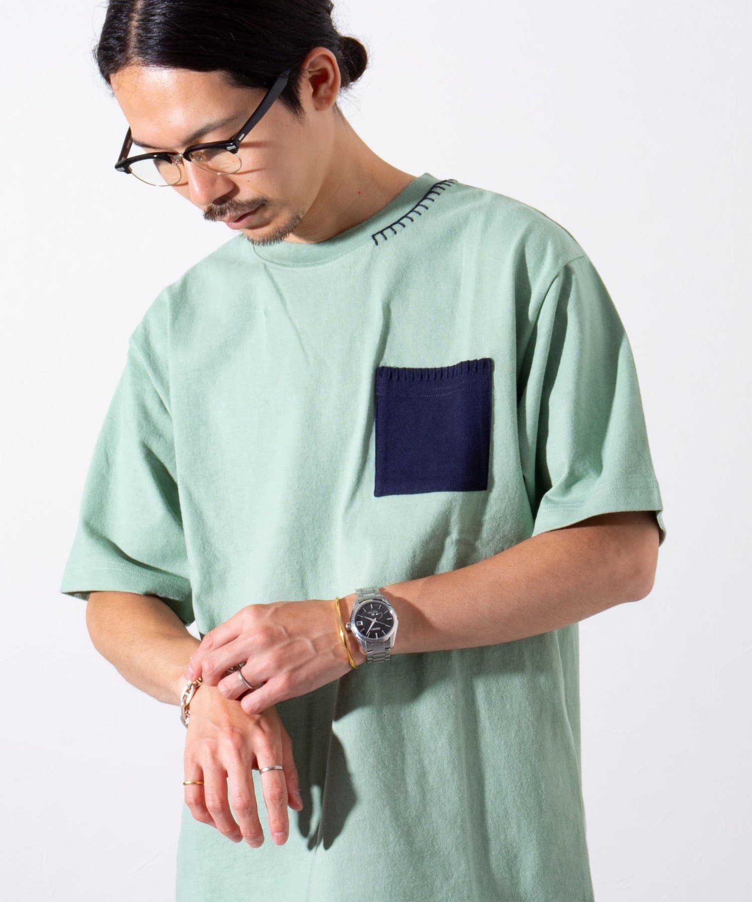 FREDY & GLOSTER(フレディ アンド グロスター) 【GLOSTER】ニットポケット ハンドステッチ ポケットTシャツ 配色ステッチ