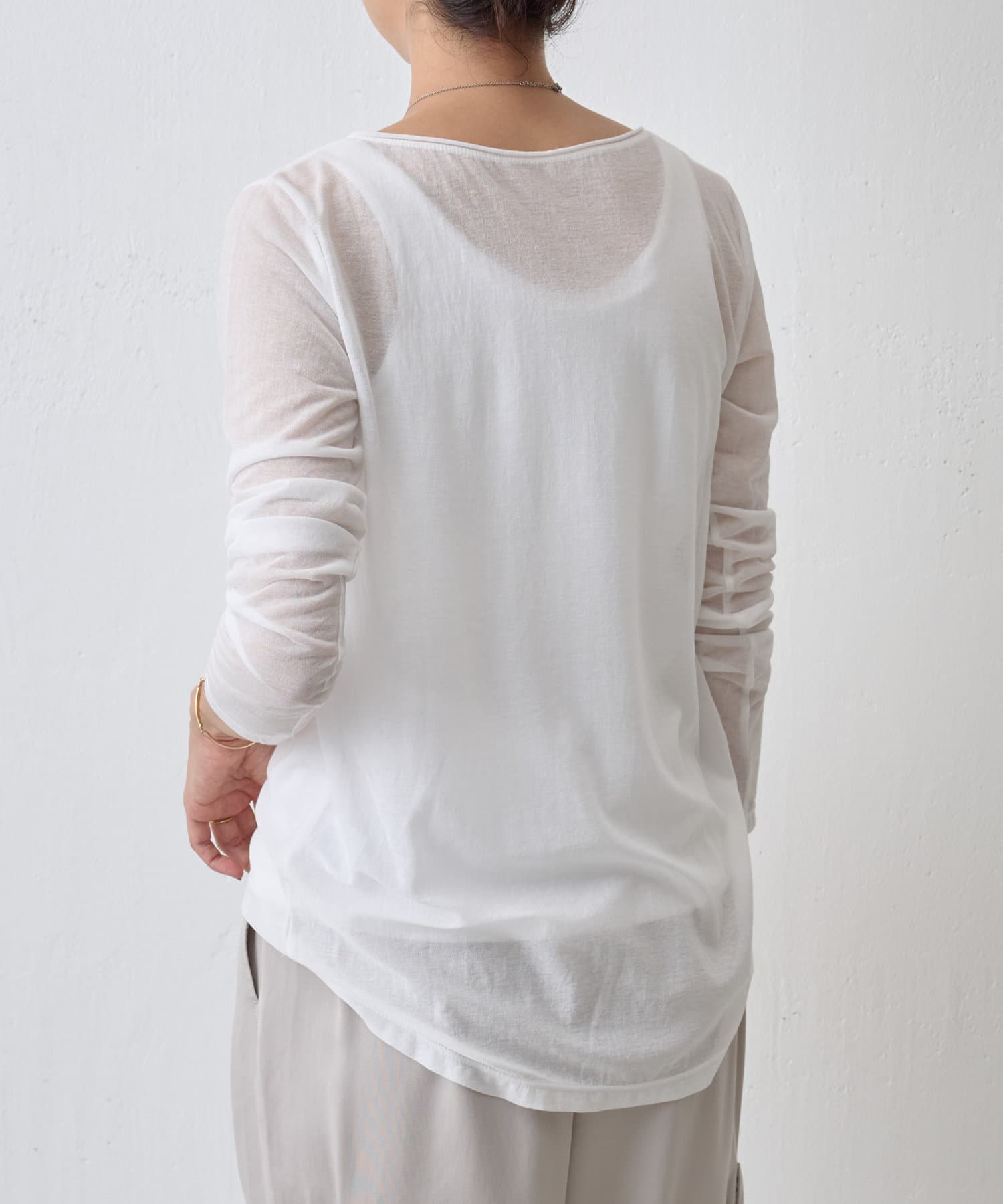BEARDSLEY(ビアズリー) 袖ギャザーシアーTee　ブラック18700円 BEARDSLEY(ビアズリー) 袖ギャザーシアーTeeブラック18700円