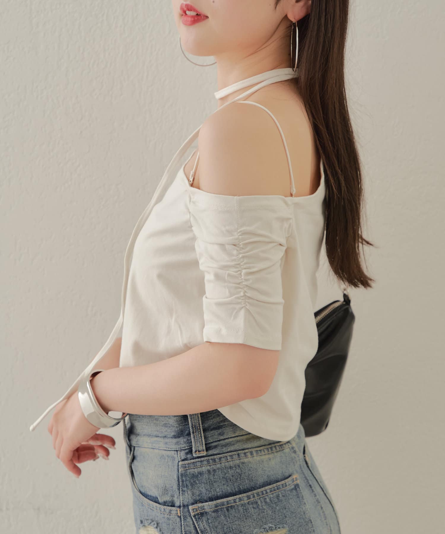 Chico】チョーカー付ワンショルピグメントT | OUTLET