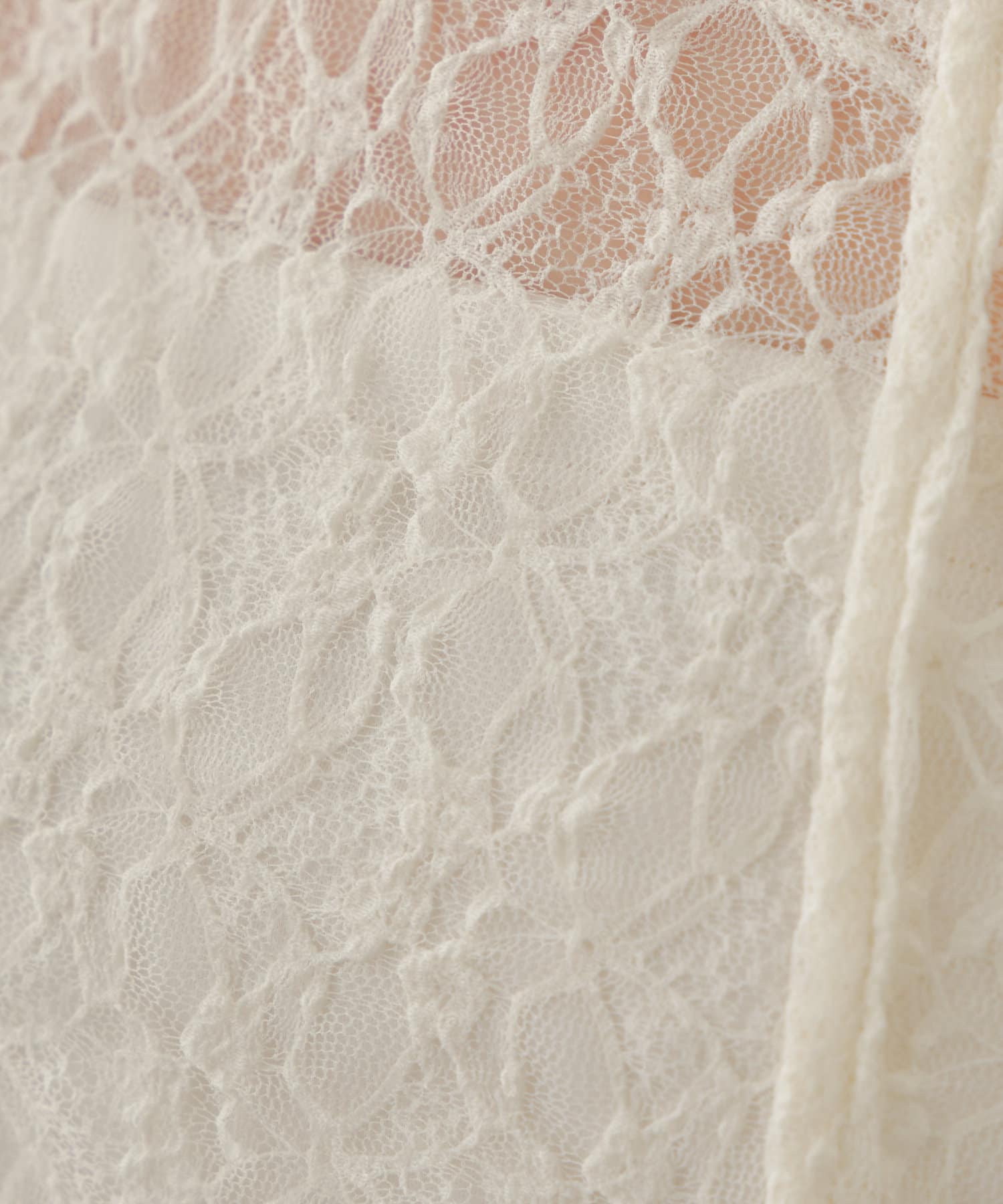 OUTLET(アウトレット) 【Chico】レースチョーカー付デザインT