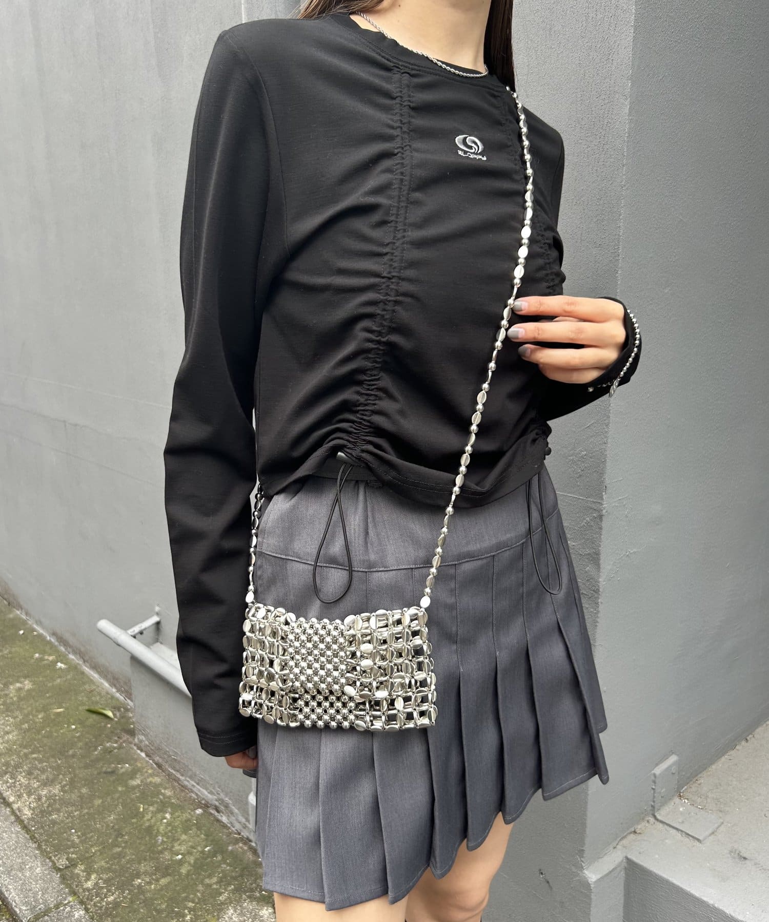 メタルビーズフラップBAG | WHO'S WHO gallery(フーズフー