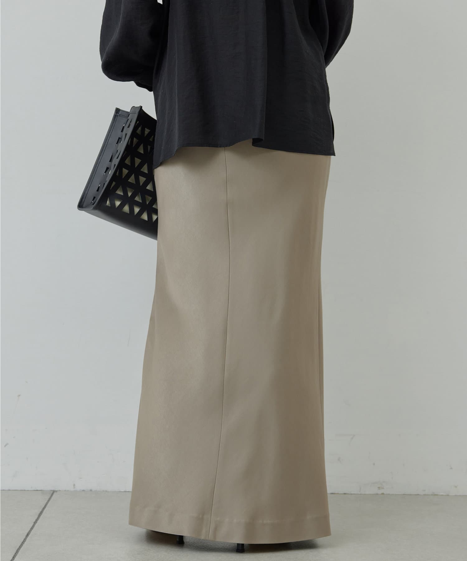 サテンスリットスカート | GALLARDAGALANTE(ガリャルダガランテ