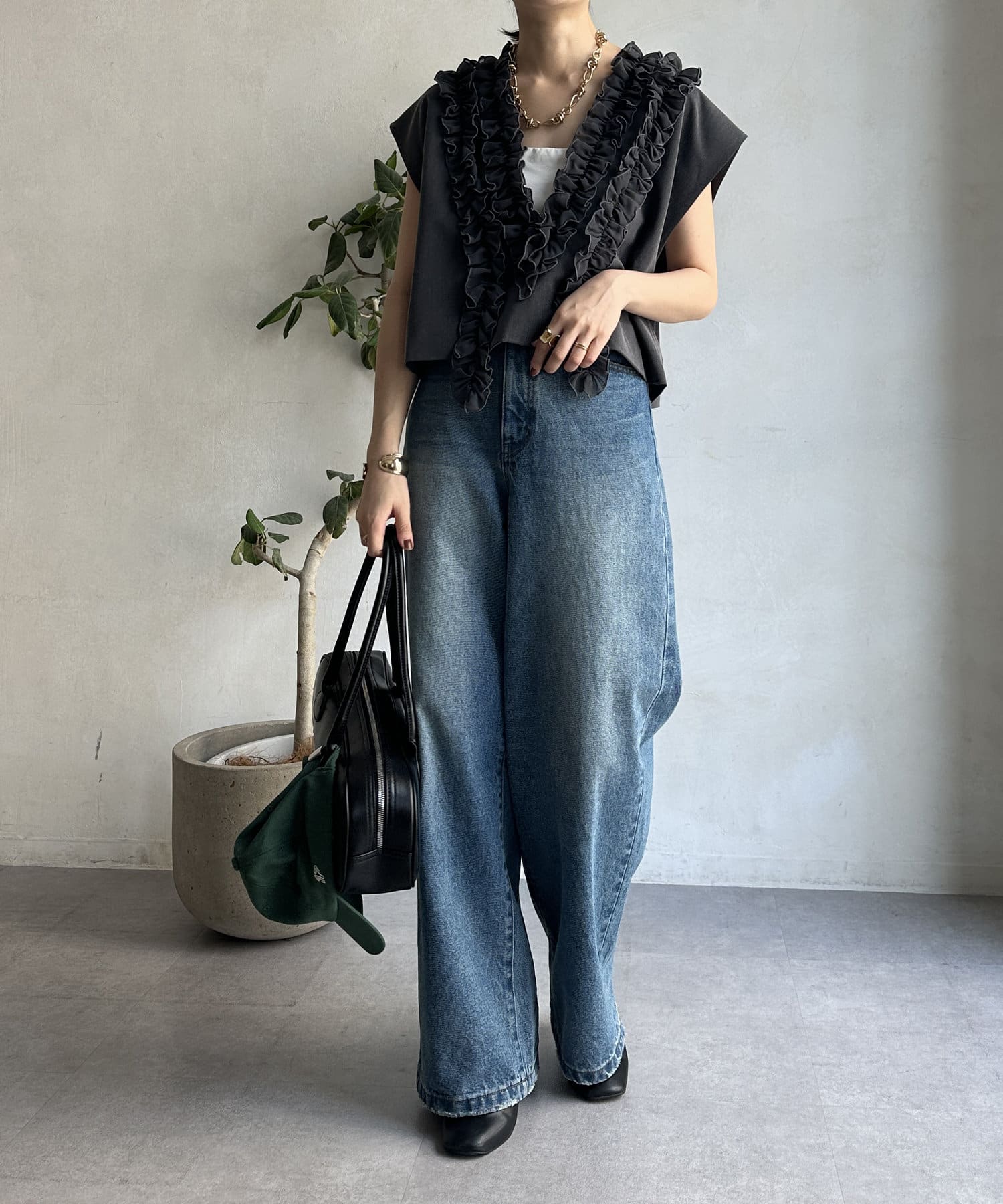 maison de dolce. ネイビー フード付き フリルベスト maison de dolce. ネイビー フード付き フリルベスト maison de