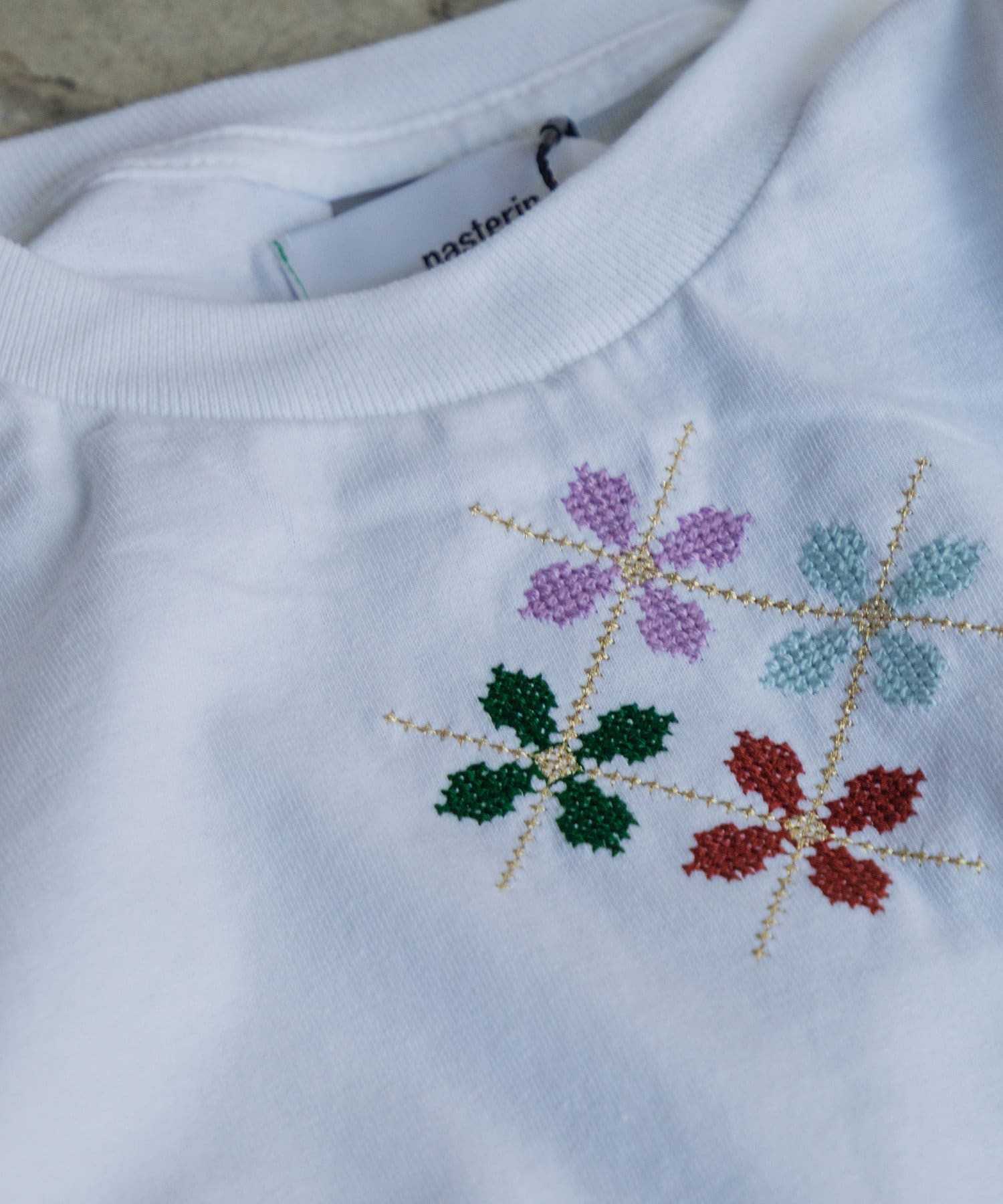 OUTLET(アウトレット) 【Pasterip】Pasterip cross-stitch Tee