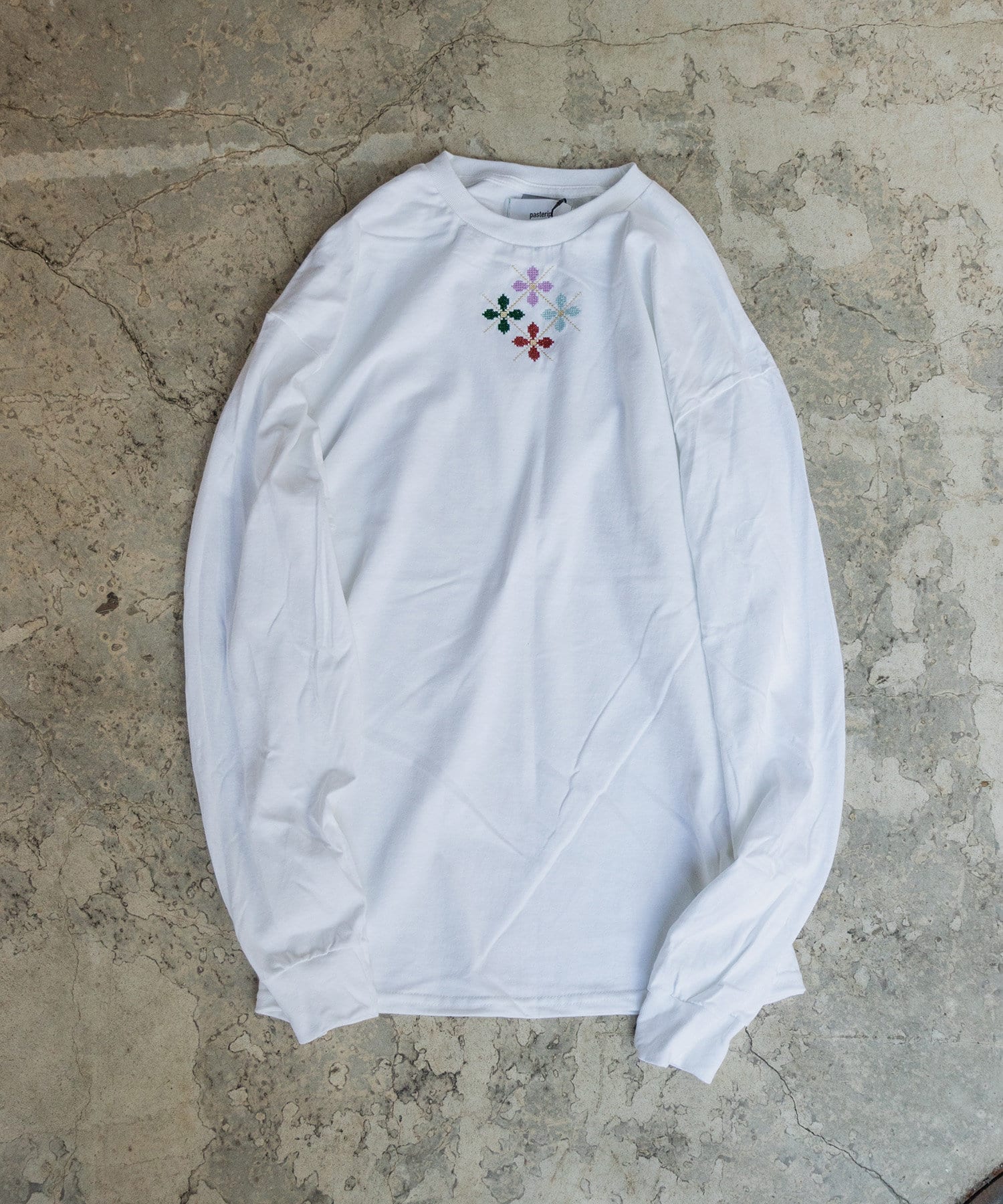 OUTLET(アウトレット) 【Pasterip】Pasterip cross-stitch Tee