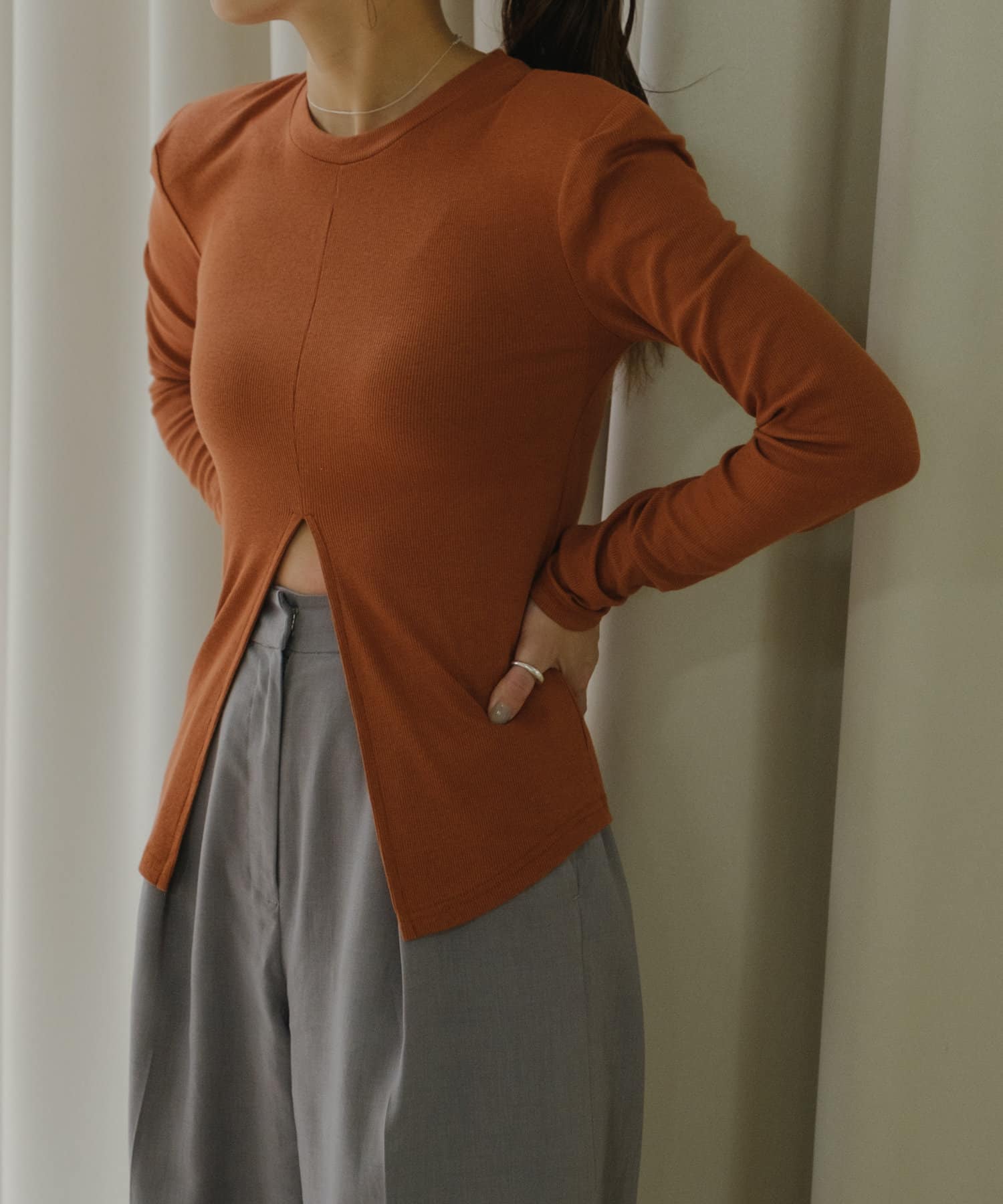 新品未使用 Pasterip / Power shoulder slit Tee Power shoulder slit Tee | Pasterip(パセリ)レディース | PAL
