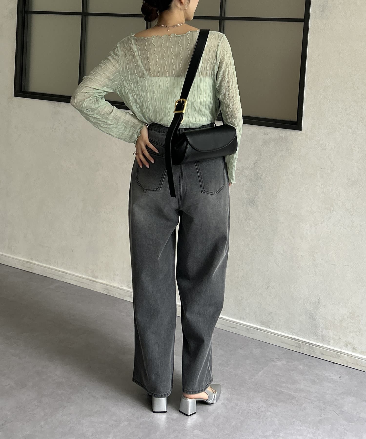 Thevon.(ゼヴォン) ウェーブ柄シアープルオーバー