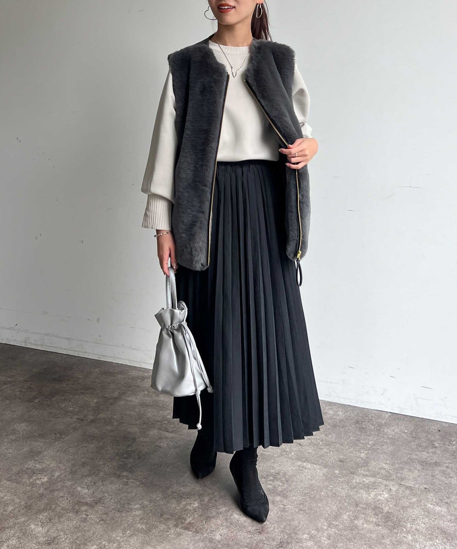 Chez toi(シェトワ) ピーチスキンプリーツスカート