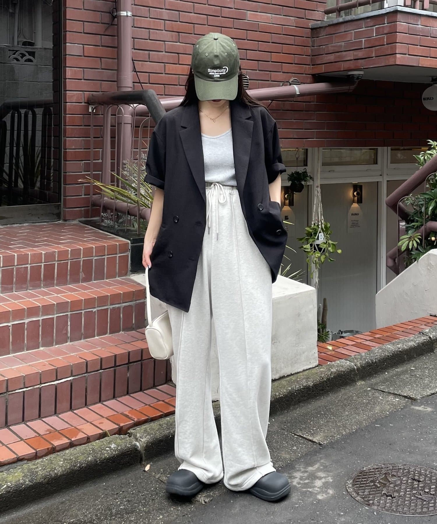 WEB・一部店舗限定】ドロストスウェットパンツ | COLONY 2139