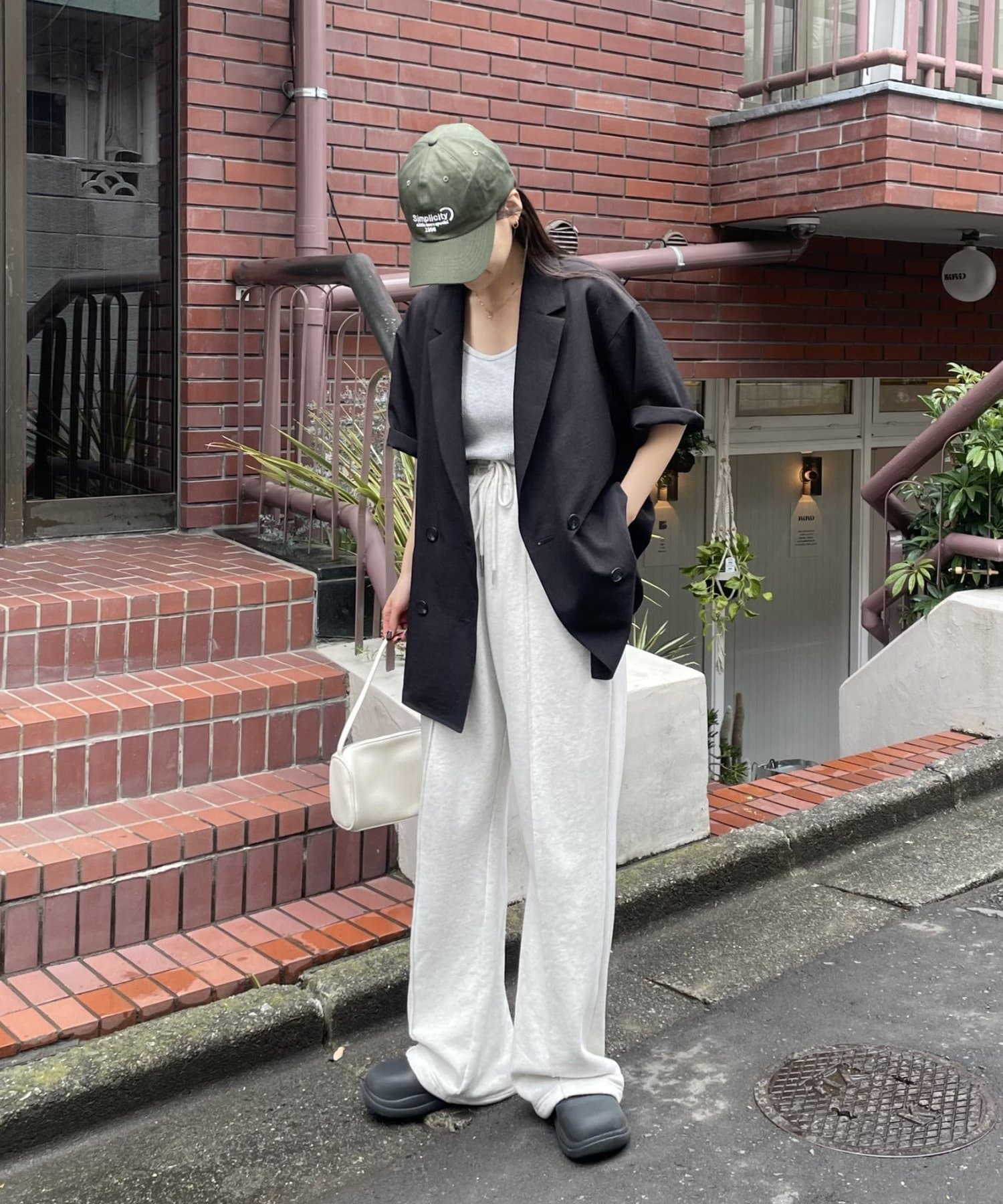 WEB・一部店舗限定】ドロストスウェットパンツ | COLONY 2139