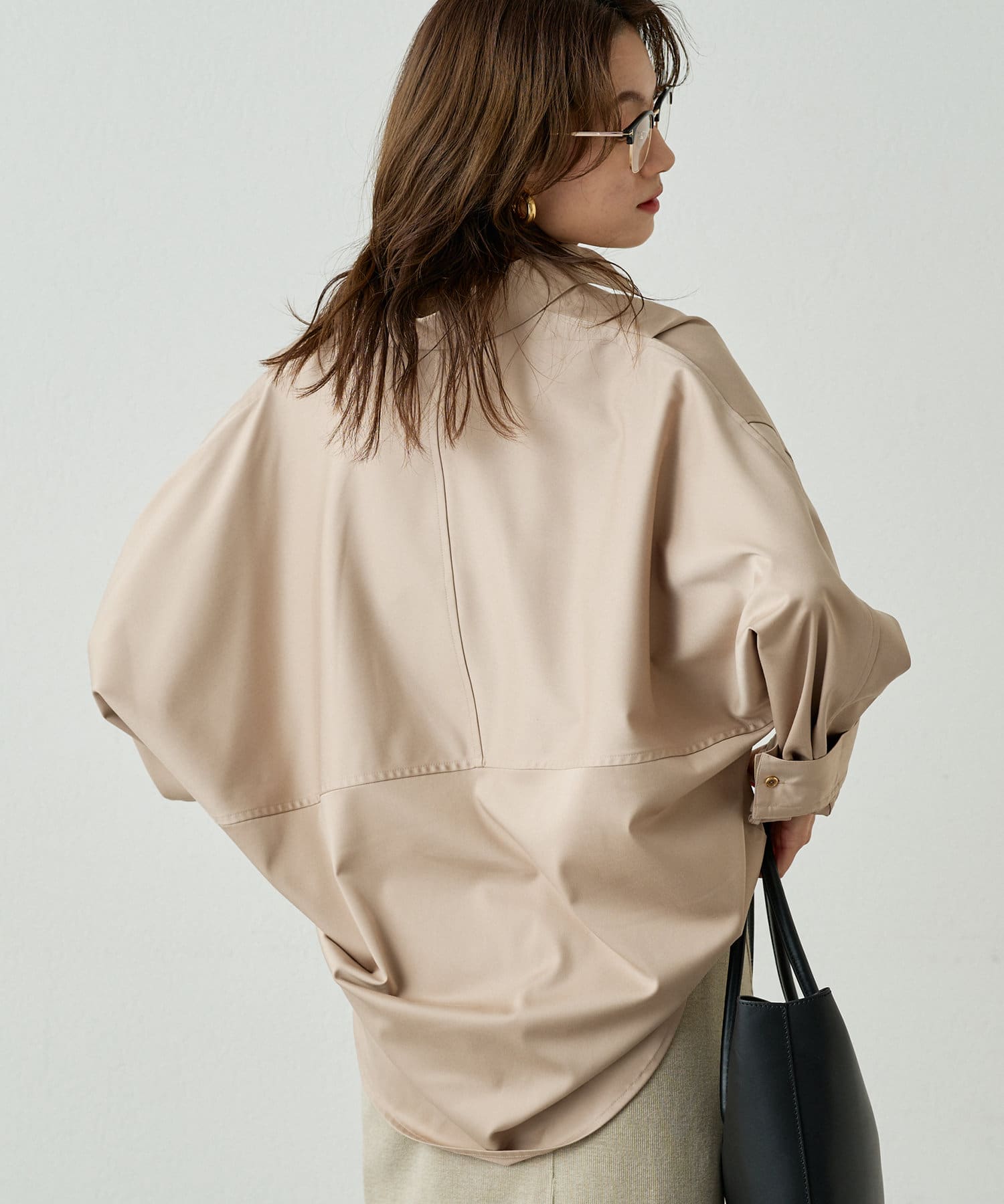 LOUNGEDRESS(ラウンジドレス) 【累計販売数１万枚達成】サテンBIGシャツ