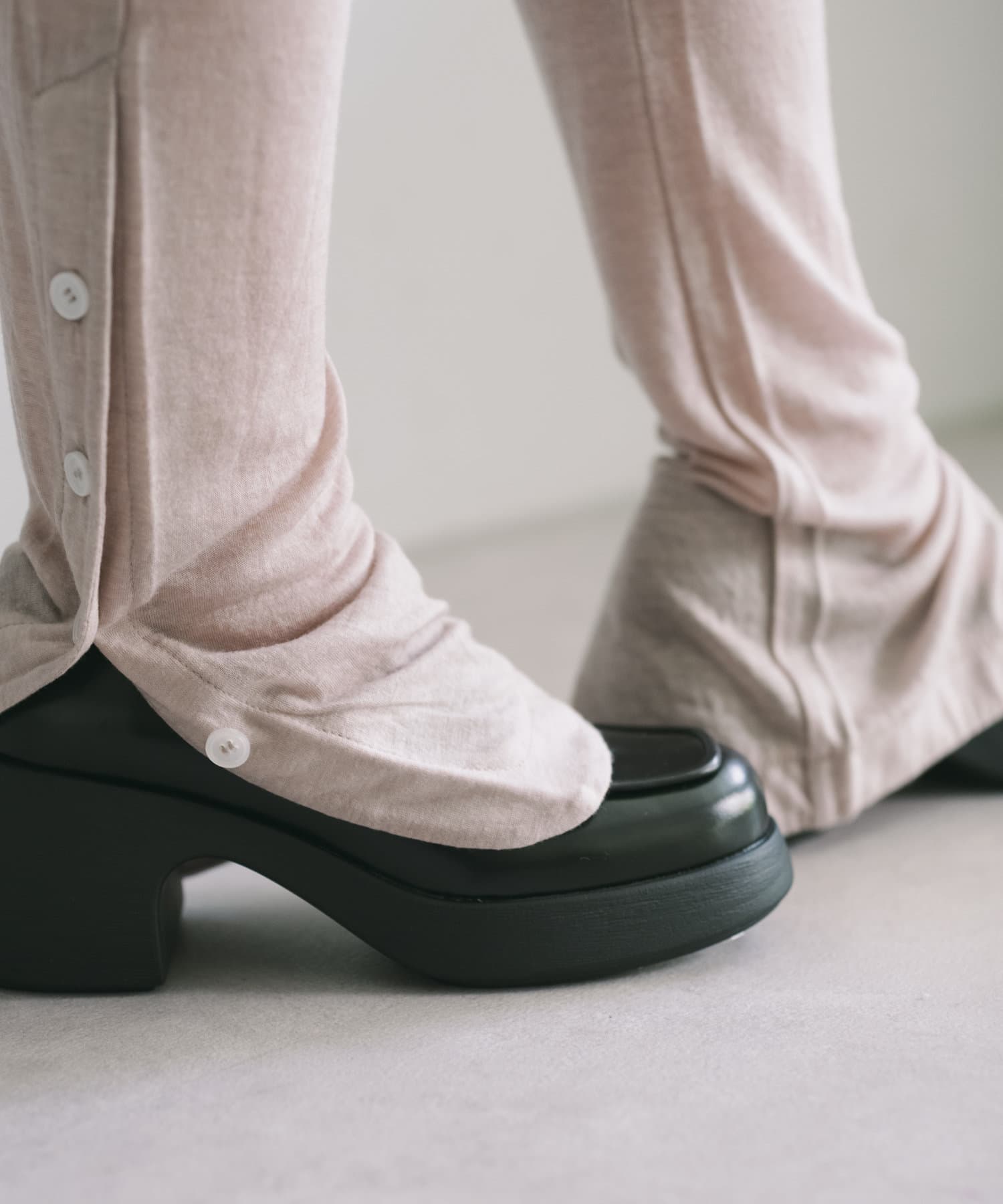 Pasterip(パセリ) 【CAMPER】 THELMA LOAFERS
