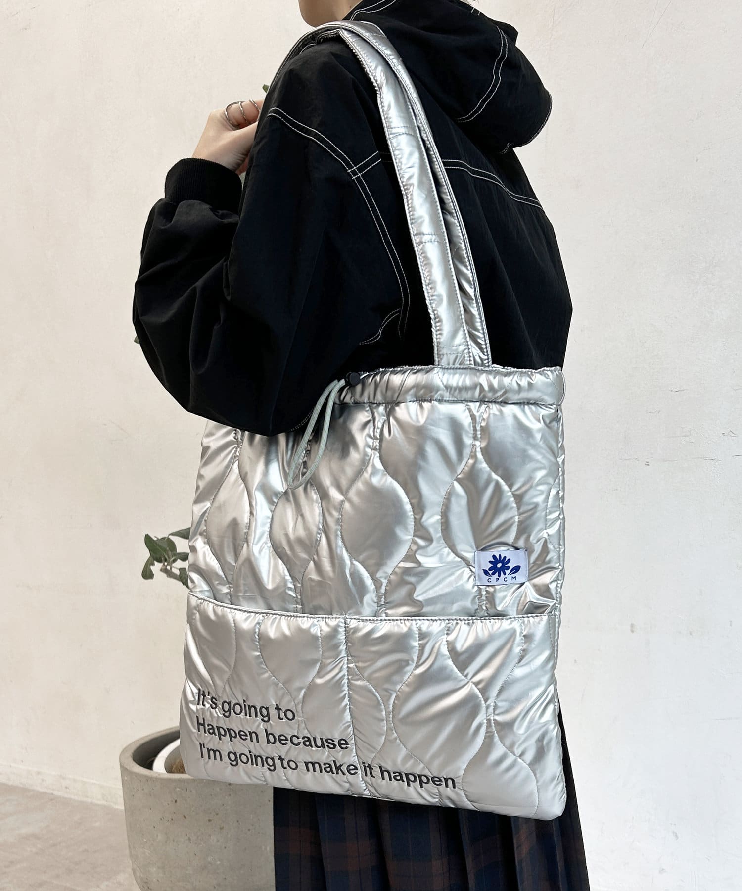 CPCM(シーピーシーエム) キルトロゴトートBAG