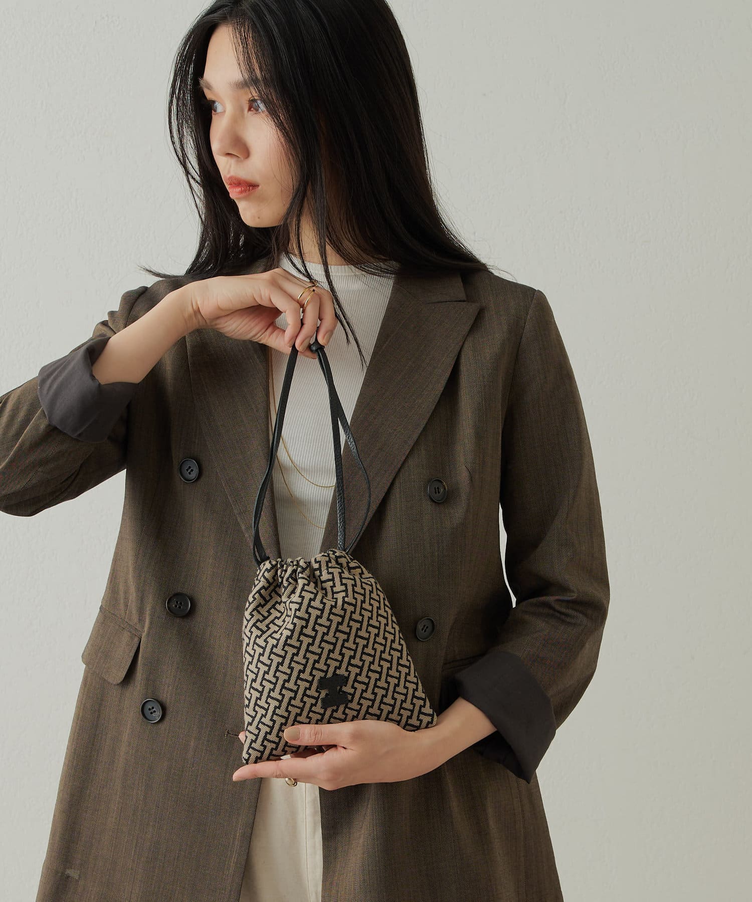 IACUCCI(イアクッチ) モノグランマ ポーチ JACQUARD/CERVO