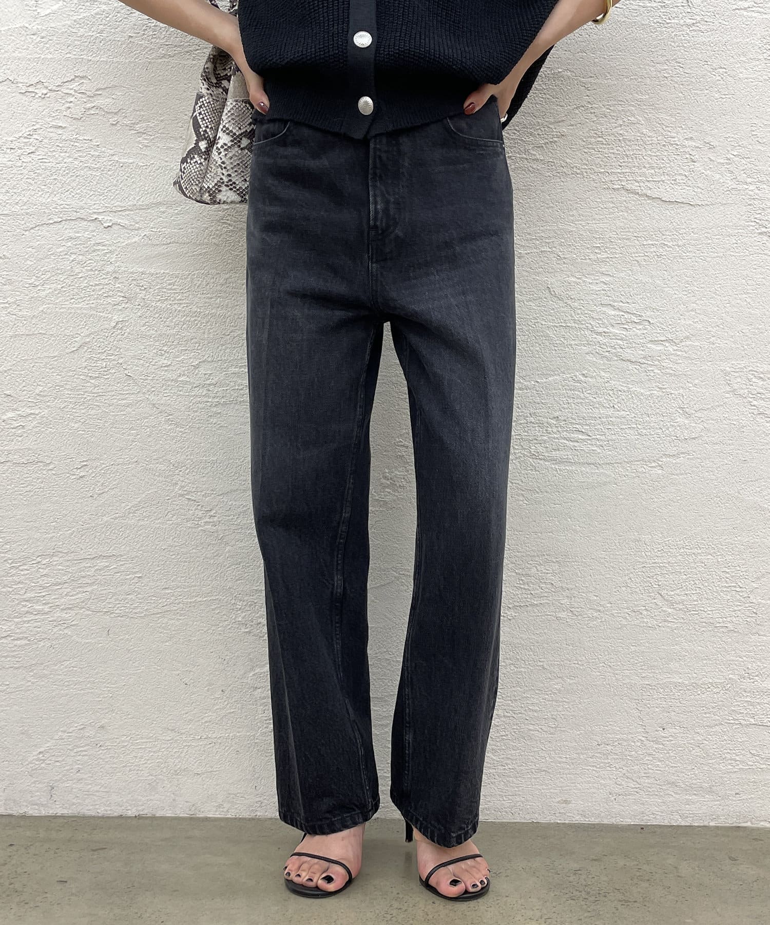 DOUDOU【ai no de/アイノデ】straigt pants DOUDOU【ai no de/アイノデ】straigt pants
