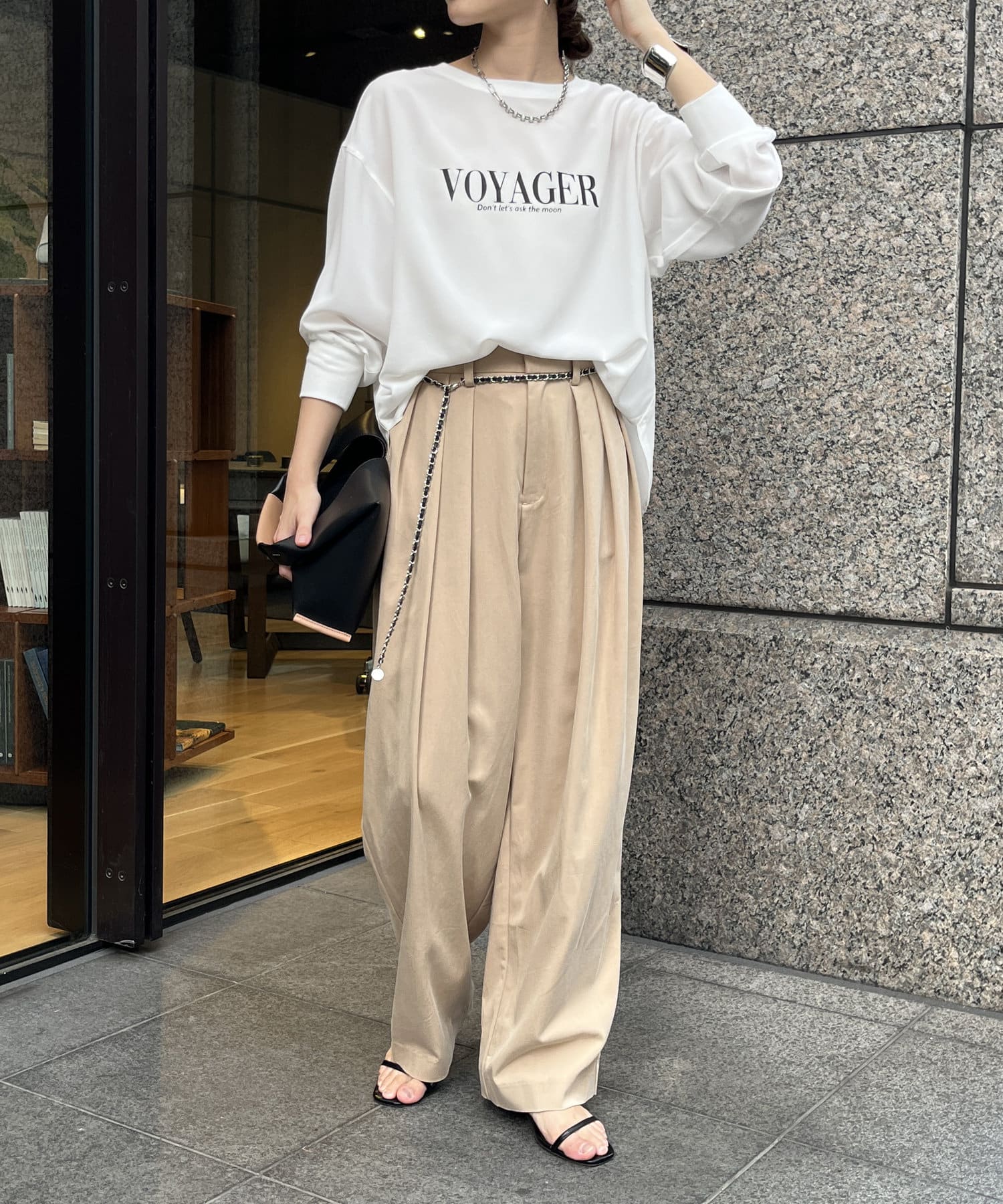 DOUDOU(ドゥドゥ) バックボタンジョーゼットロゴTEE ライト