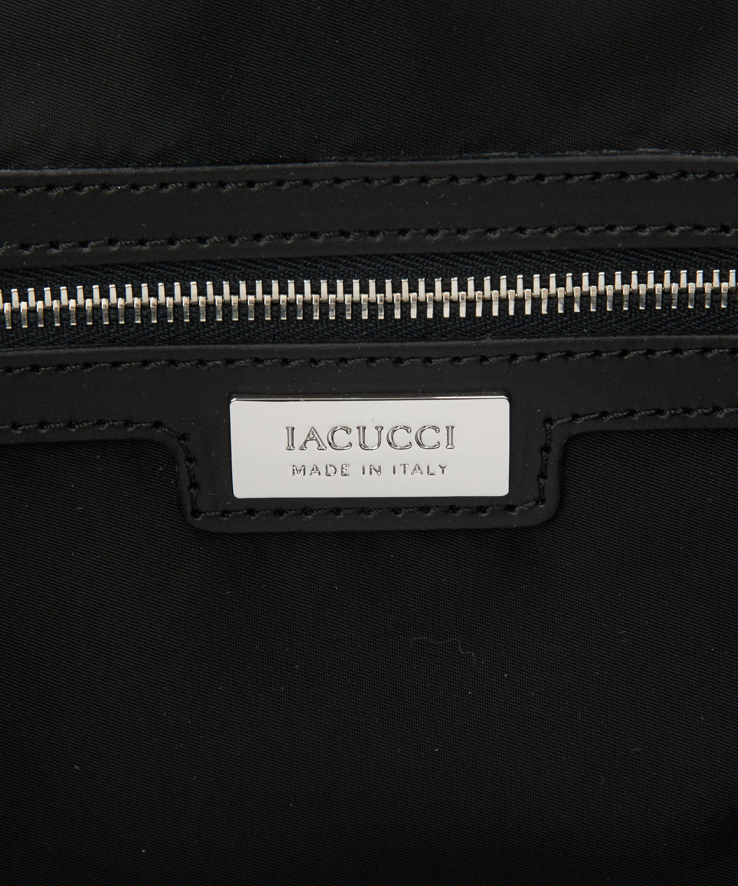 IACUCCI(イアクッチ) ソルベット L NYLON/RUGA