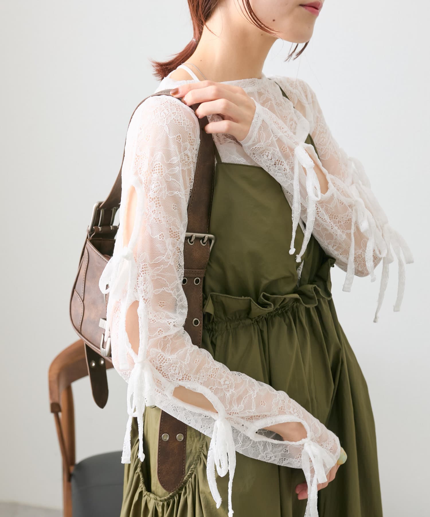 ゆうパケット発送♡正規品♡リボンプルオーバー♡オフホワイト ゆうパケット発送♡正規品♡リボンプルオーバー♡オフホワイト
