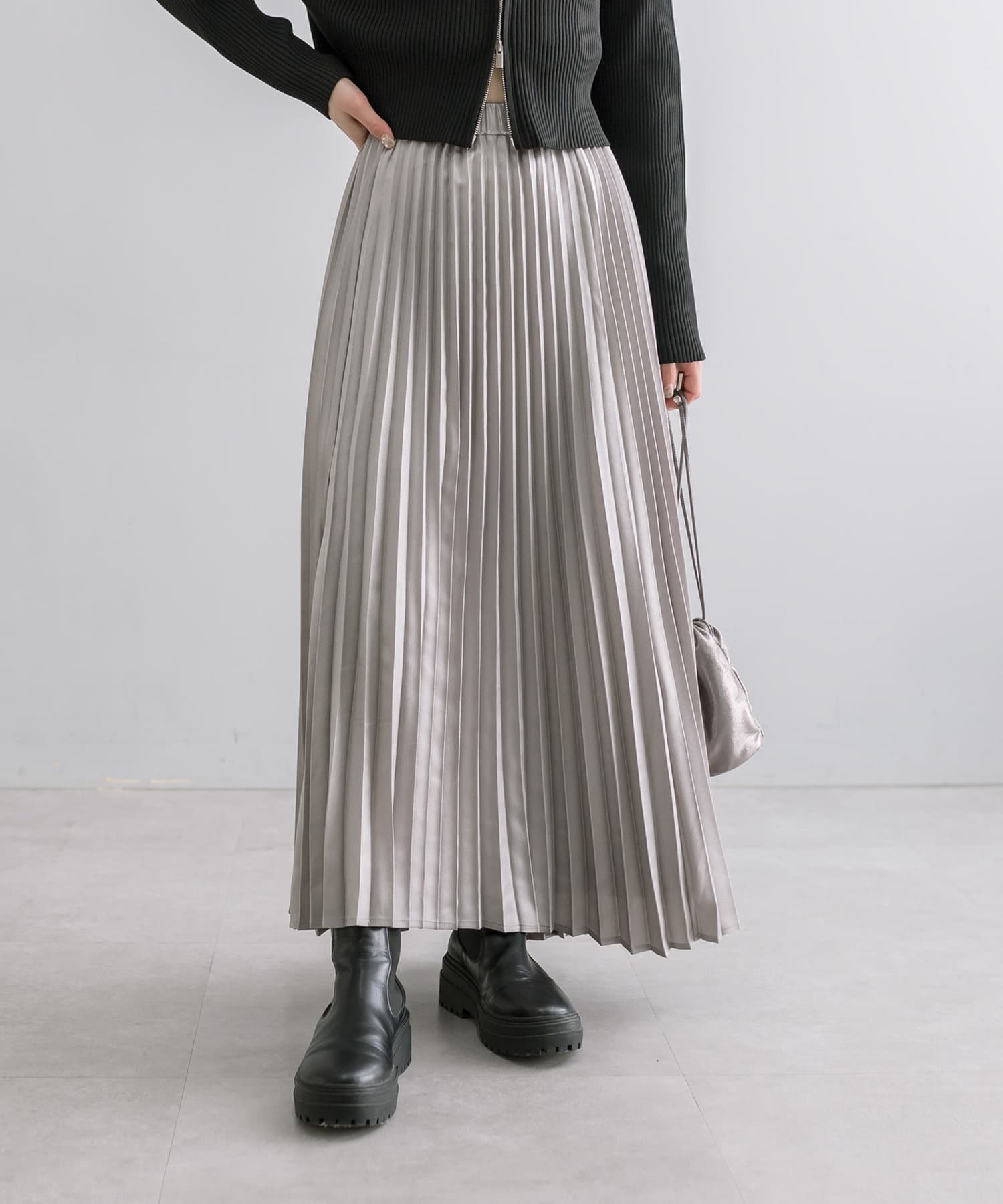 OUTLET(アウトレット) 【mystic】スリットプリーツスカート