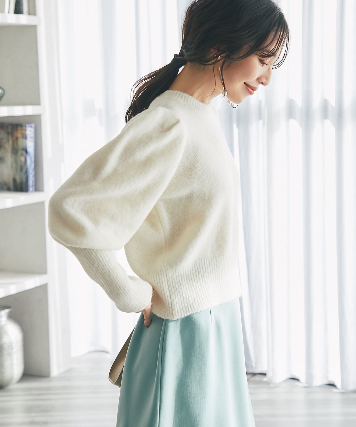 La boutique BonBon】ブークレパワショルニット | OUTLET(アウトレット