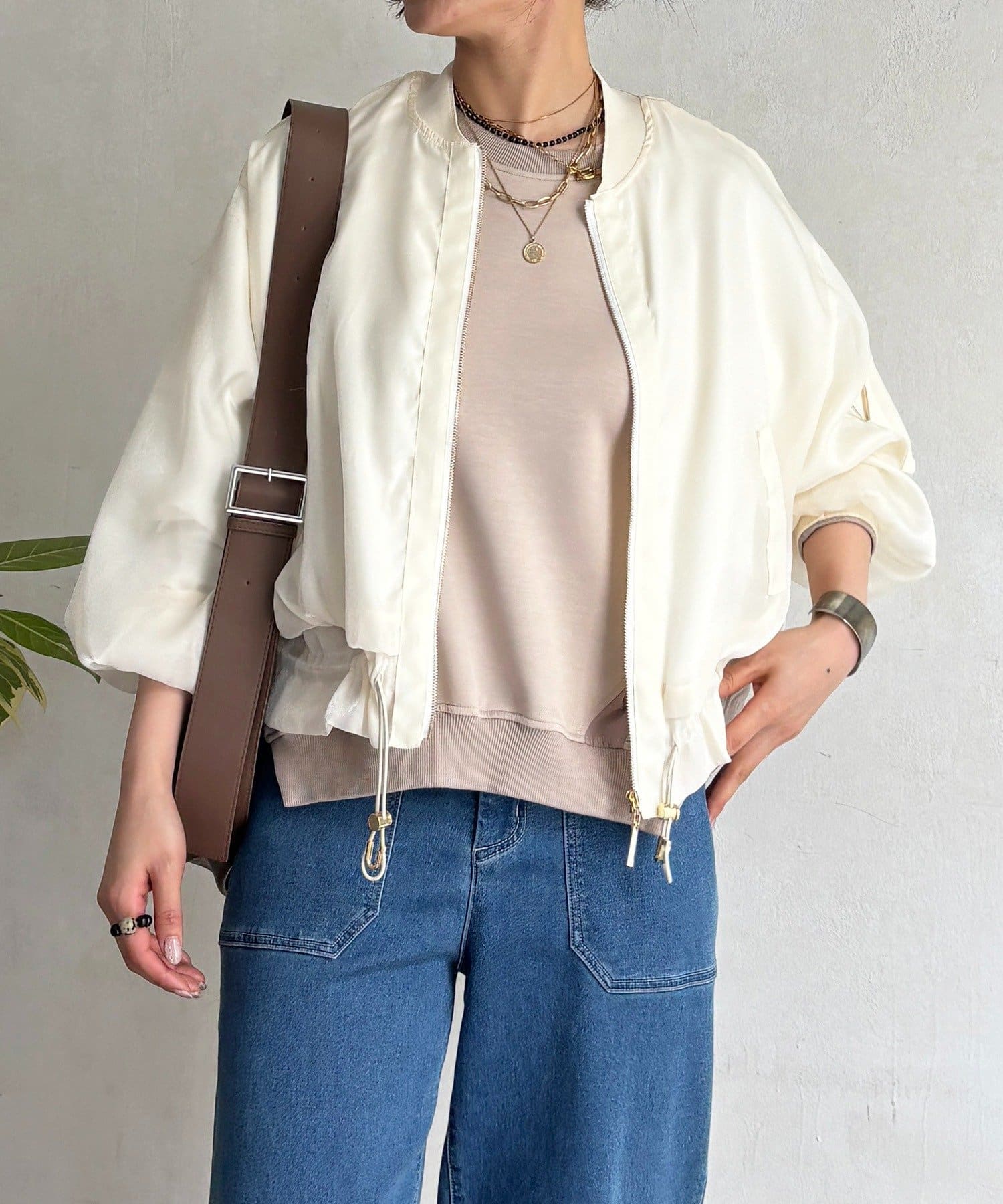 un dix cors(アンディコール) 光沢シアーブルゾン