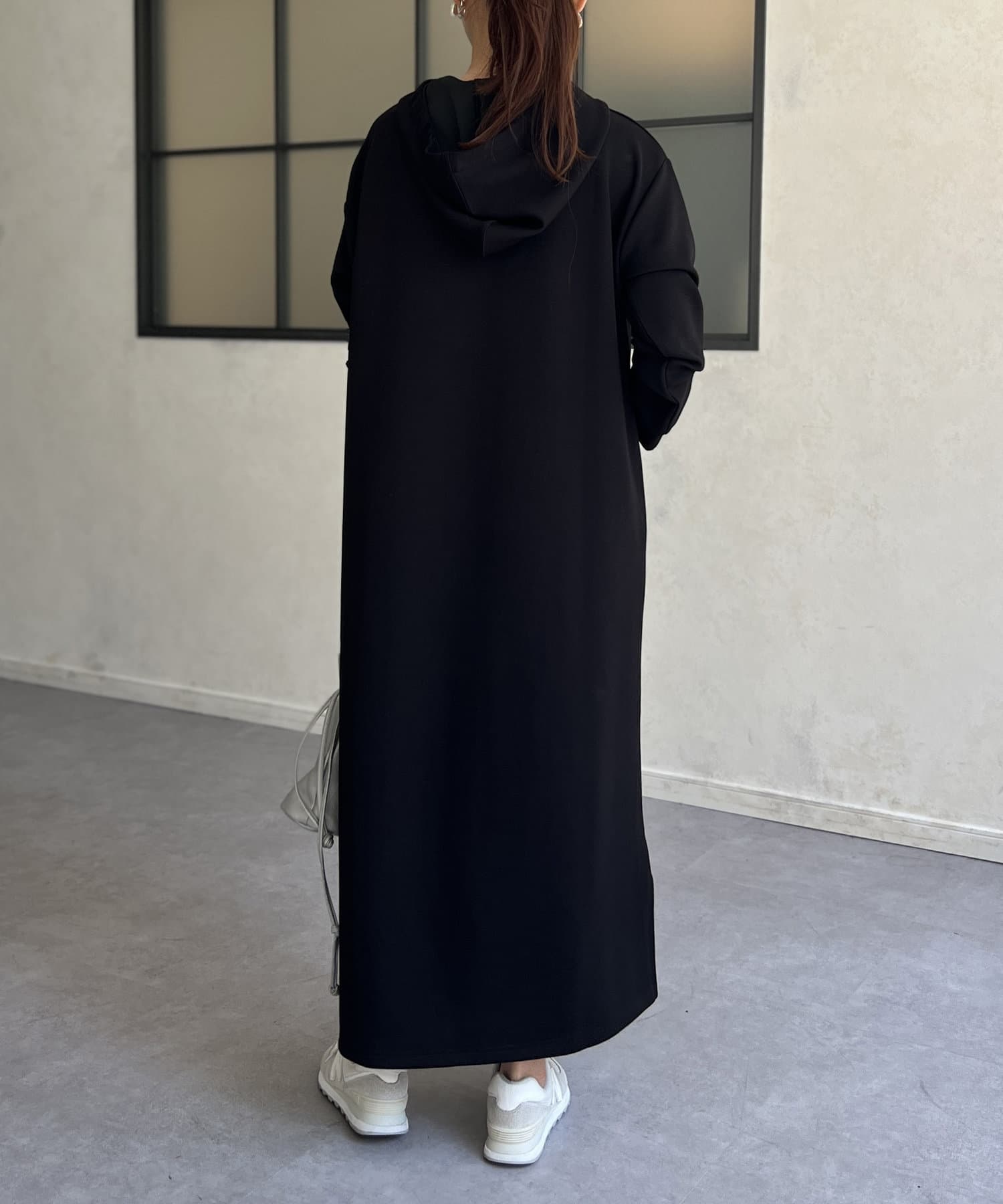 Chez toi(シェトワ) ダンボールニットフードワンピース