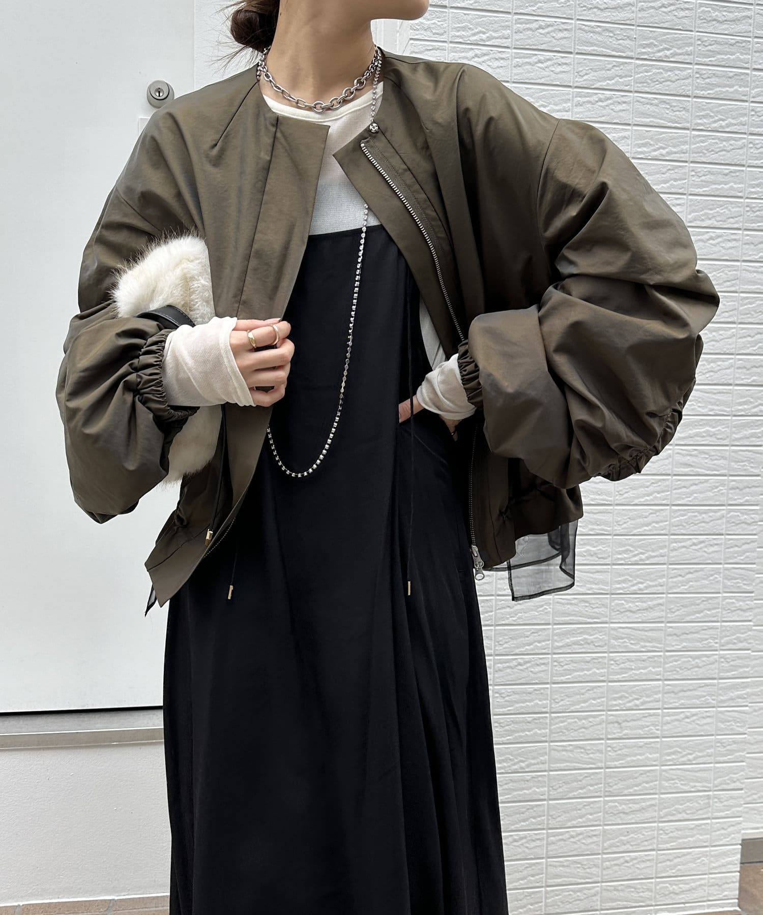 【美品】 DOUDOU 切替シャーリングブルゾン ノーカラー WEB限定】切替シャーリングブルゾン | DOUDOU(ドゥドゥ