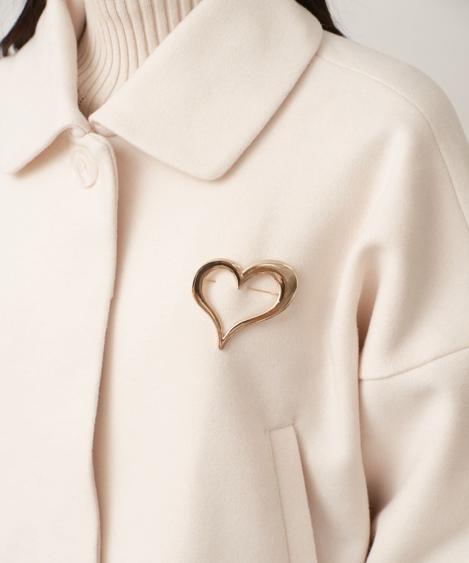 OUTLET(アウトレット) 【Chico】ブローチ付ウールショート丈コート