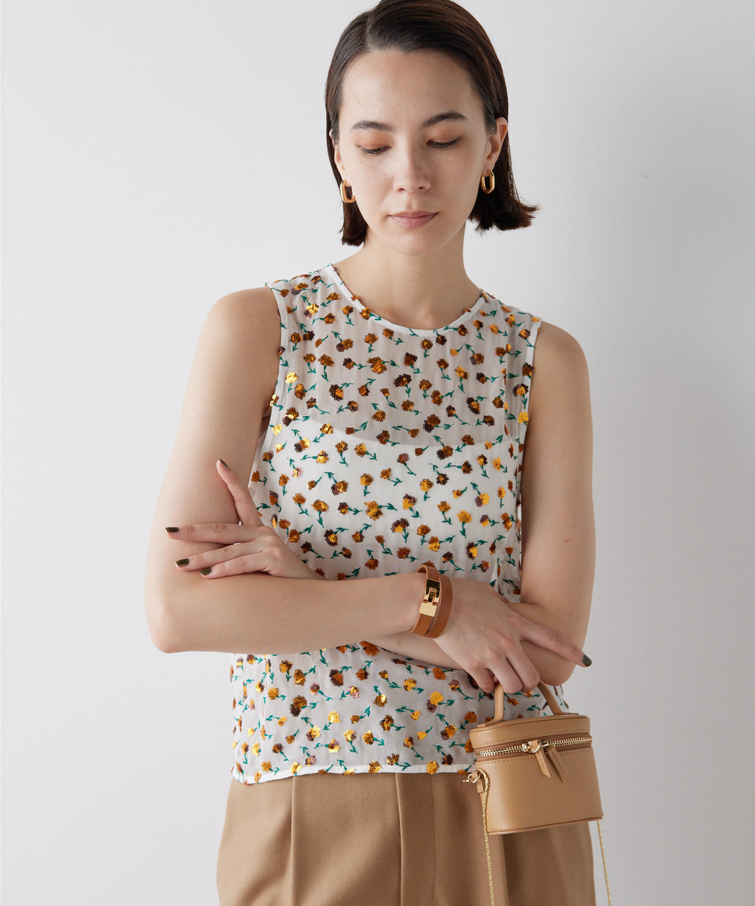 ウィムガゼットWhim Gazette花モチーフフリルシルク綿ブラウストップス シルクコットンギャザーブラウス | Whim Gazette(ウィム