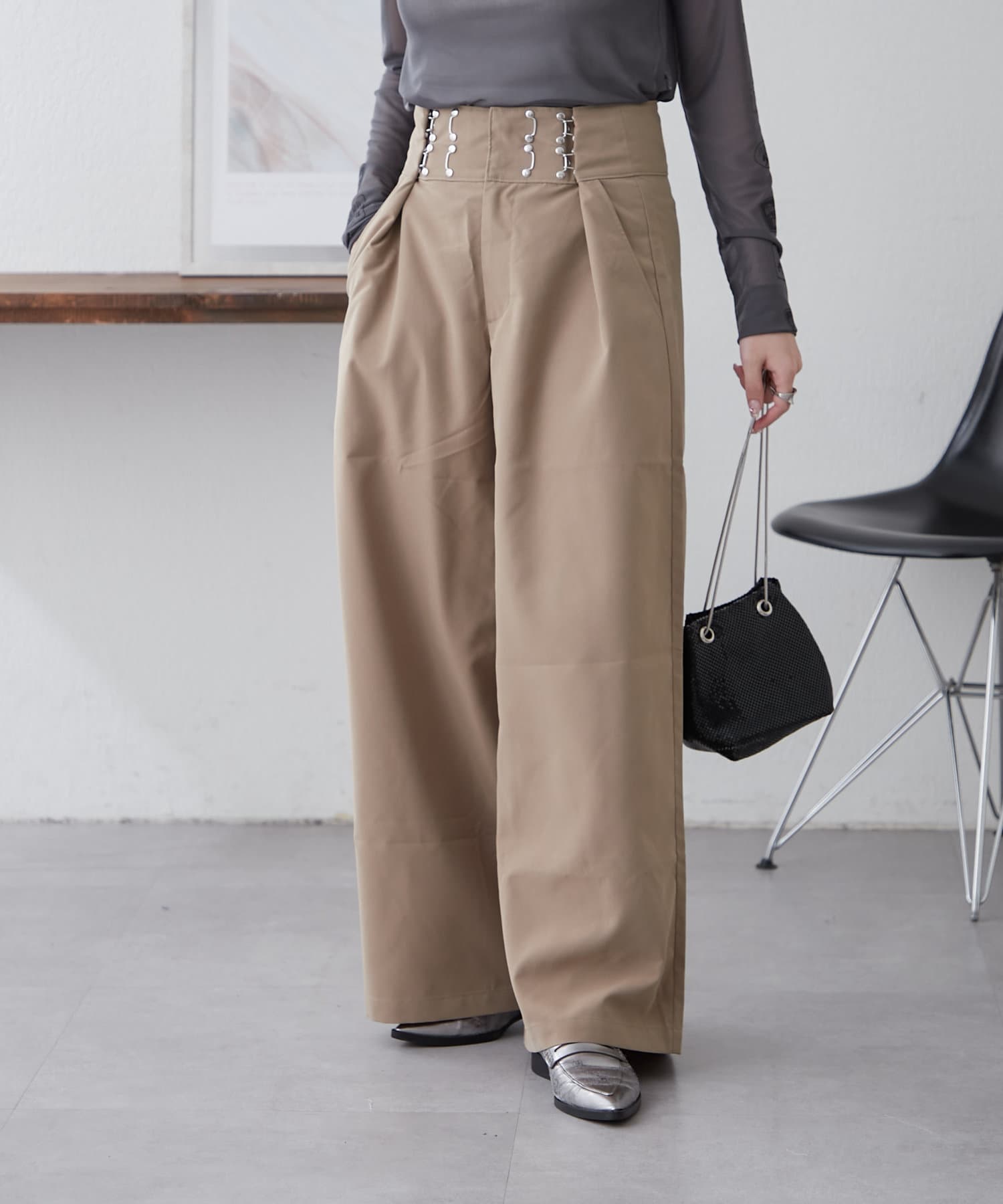 春も着れる】【NUNIFE】ホック付パンツ | Remind me and forever