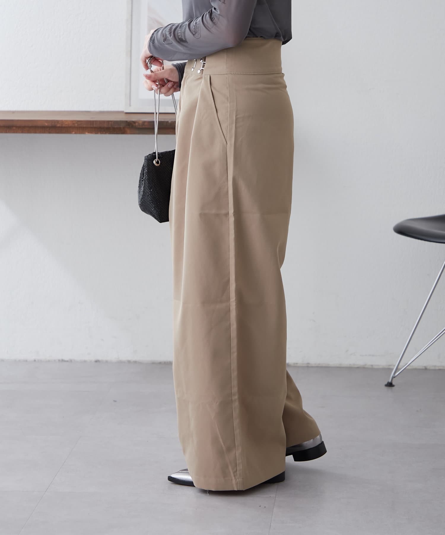 春も着れる】【NUNIFE】ホック付パンツ | Remind me and forever