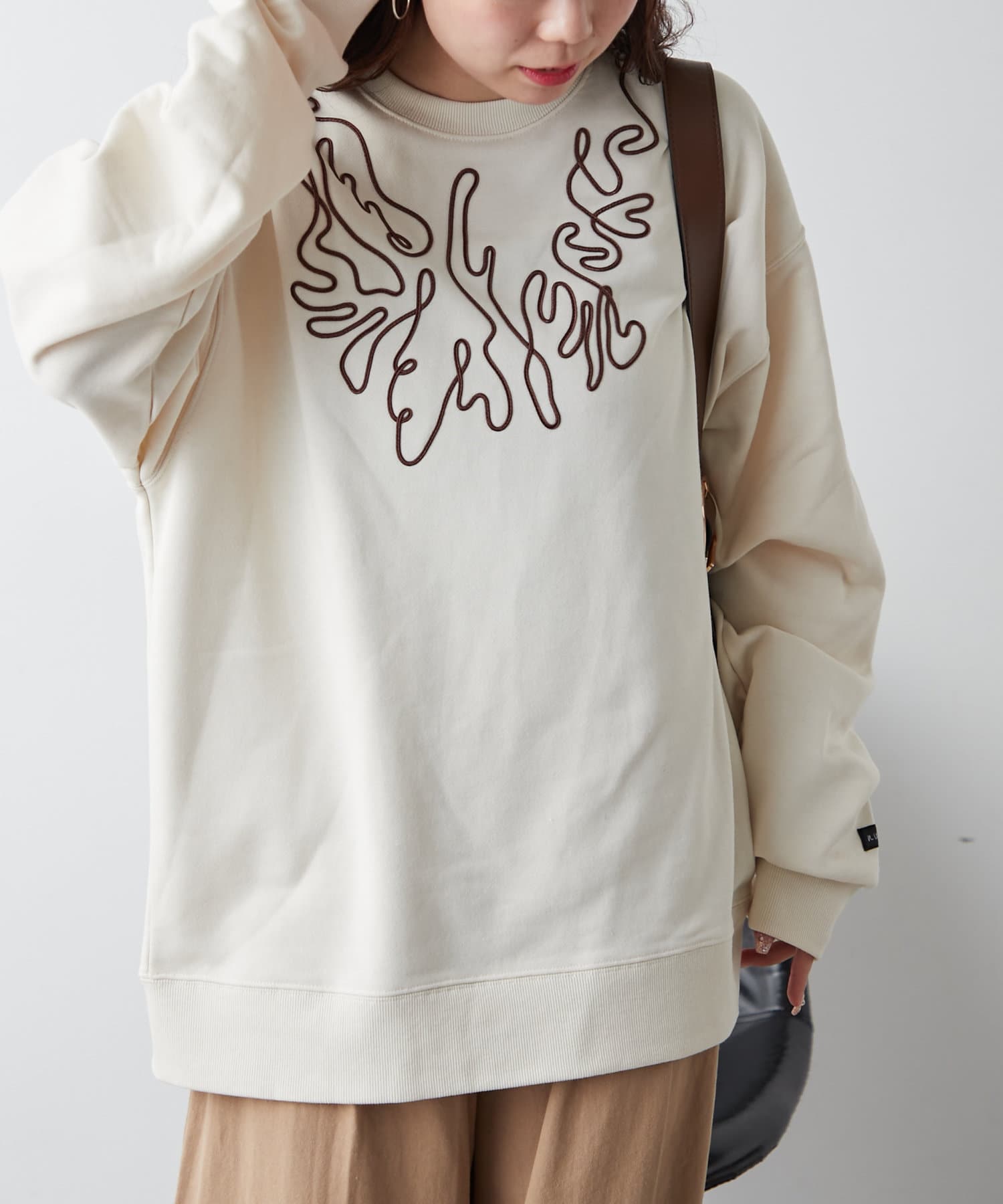 NUNIFE】コード刺繍スウェット | Remind me and forever