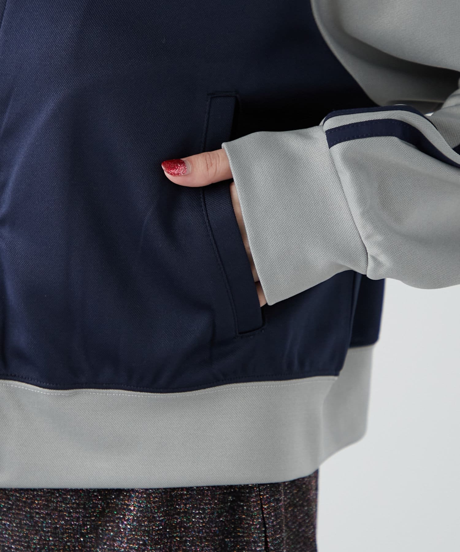NICE CLAUP / OLIVE des OLIVE OUTLET(ナイスクラップ  / オリーブ デ オリーブ アウトレット) 【NUNIFE / パルクロ限定】配色ショートトラックジャケット