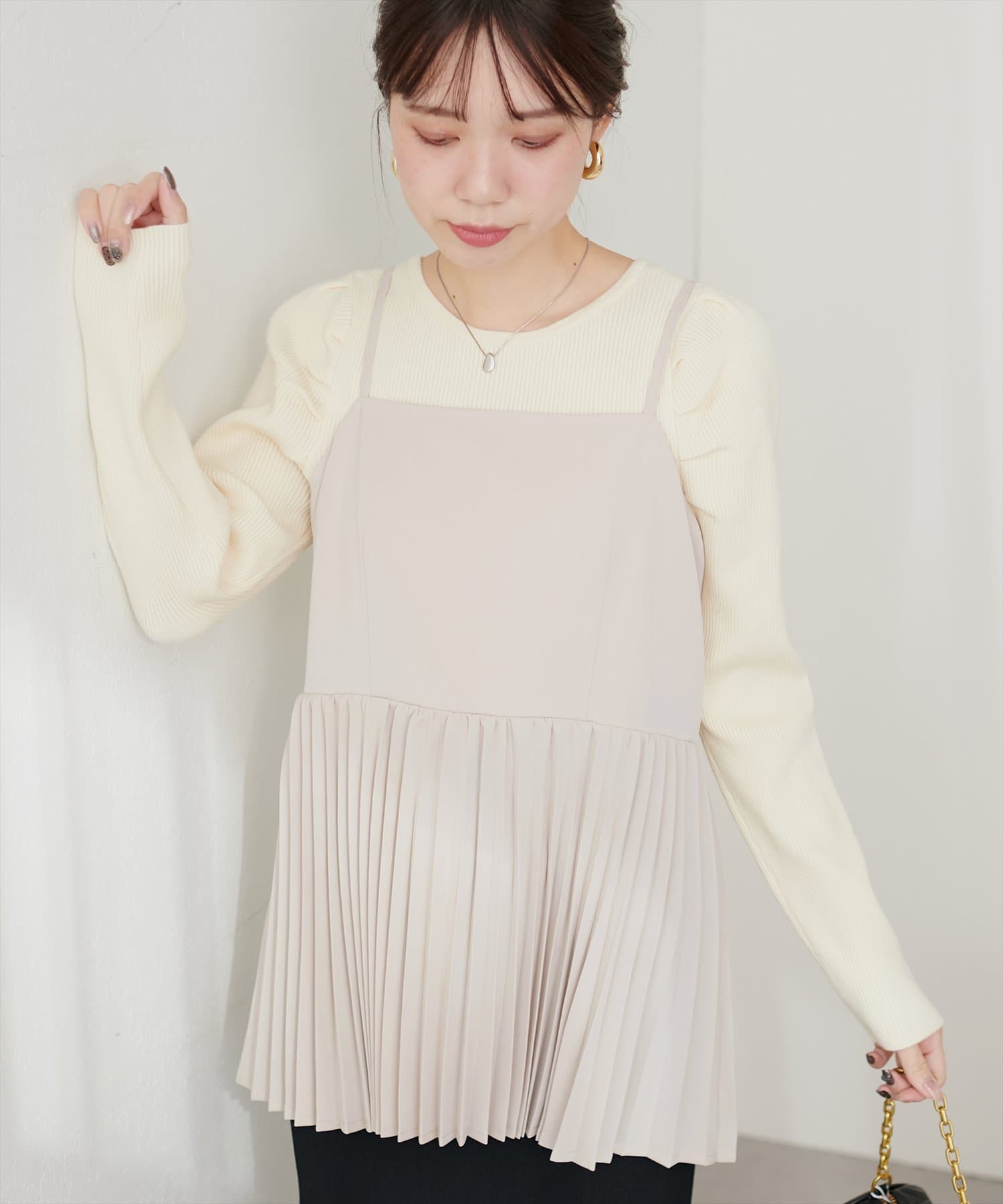 細プリーツキャミブラウス | natural couture(ナチュラルクチュール