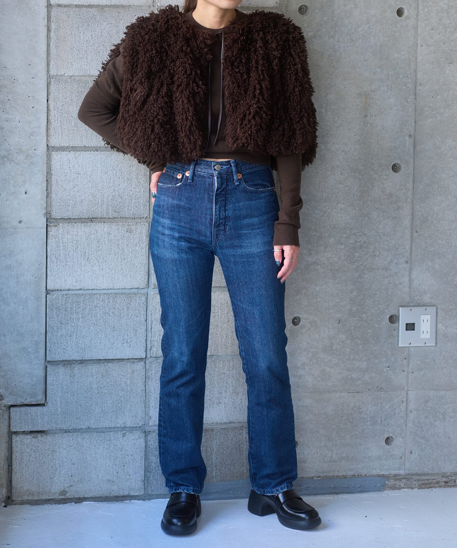 Pasterip(パセリ) Curly fur cape vest