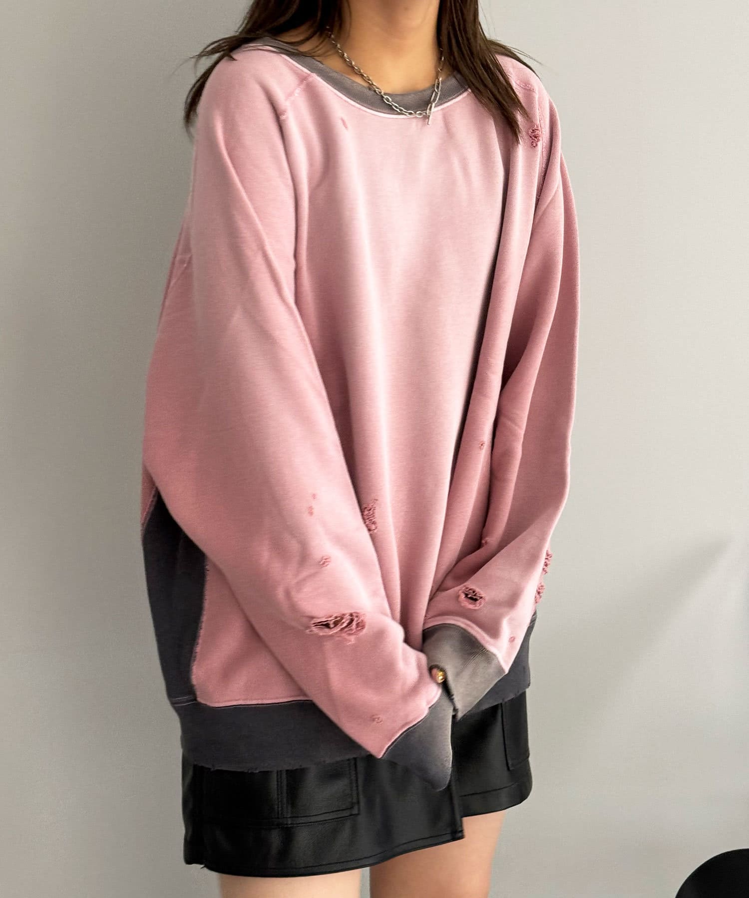 さらなる高みへ【Needles】2-Tone C/N Sweat Shirt org.jpg