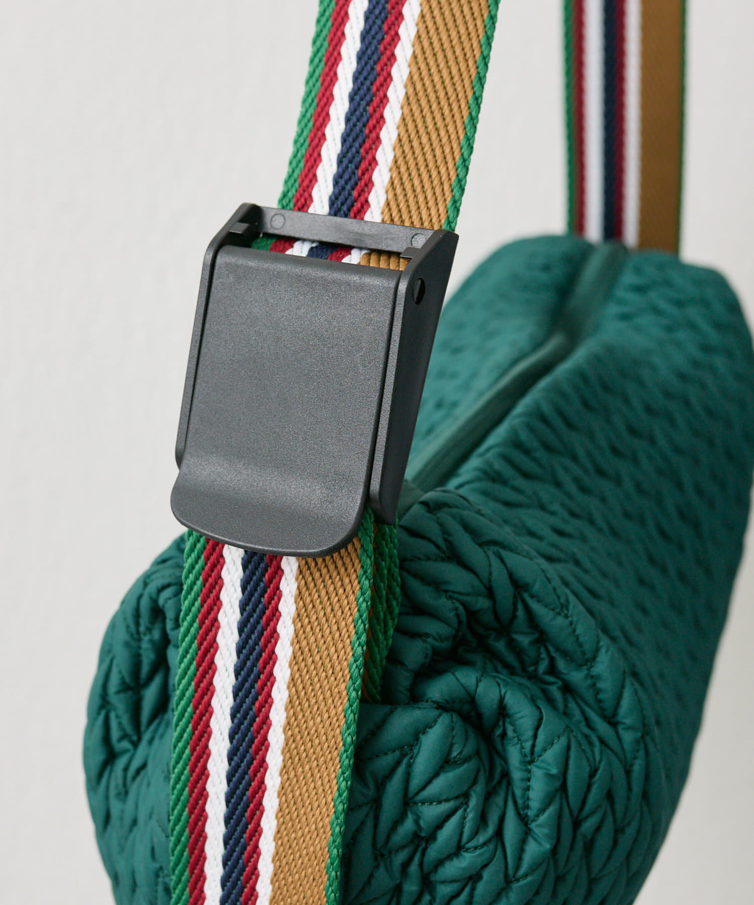 ボストンバッグGUCCI ショルダーベルトなし ペットボトルホルダー 靴