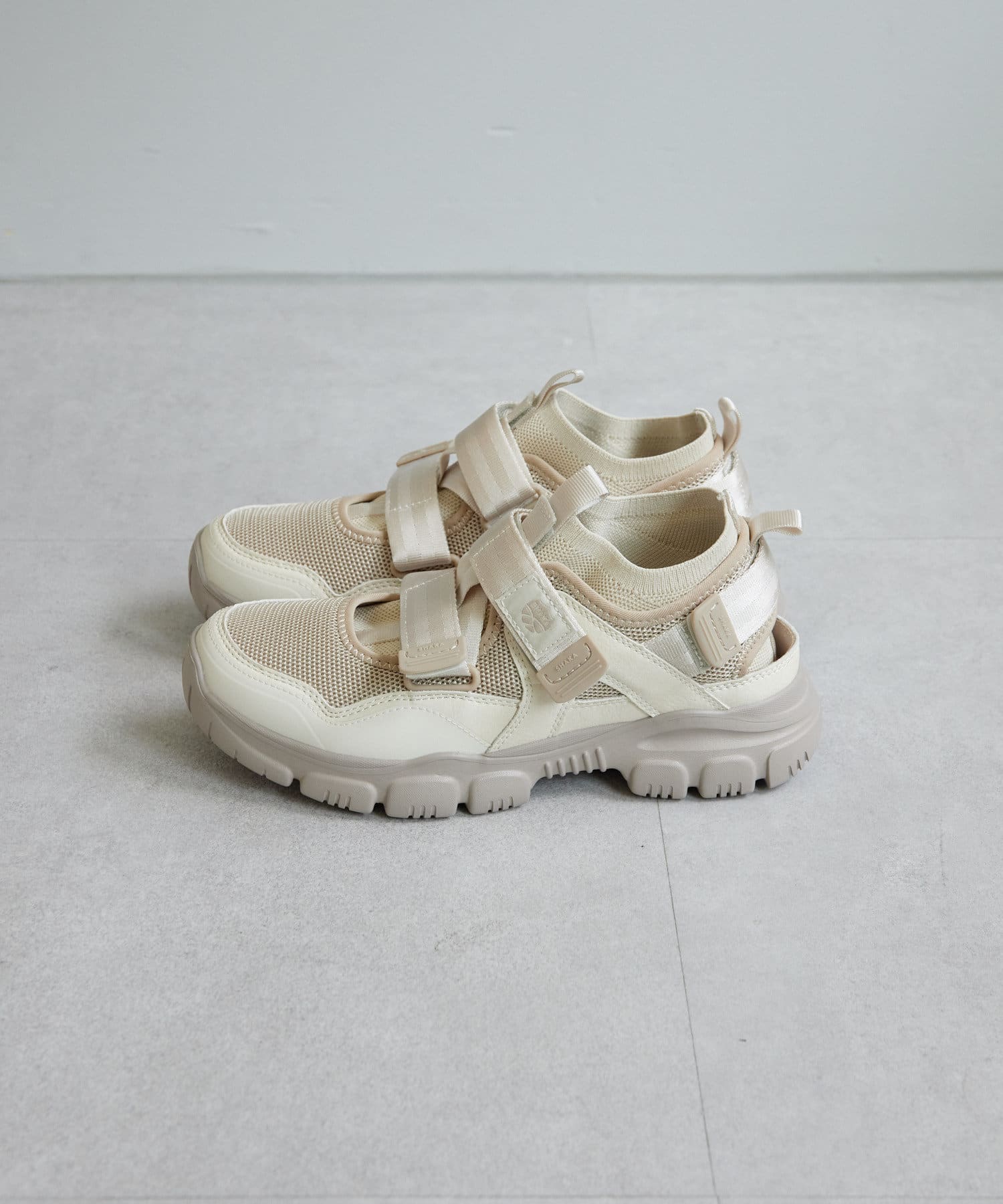 SHAKA（シャカ）】OTTER TRAIL AT w/INNER SOCK/スニーカー