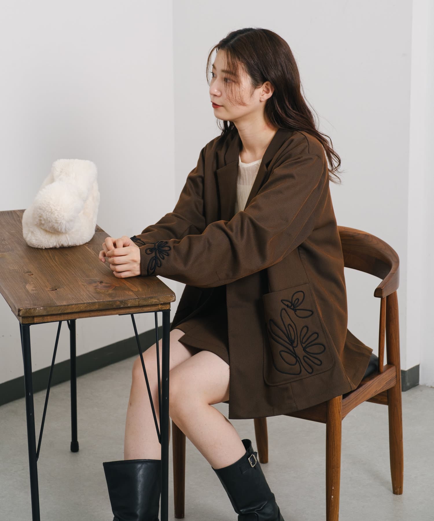 cadune 今期ジャケット CADUNE「この夏の羽織は新顔のシャツジャケットがつかえる