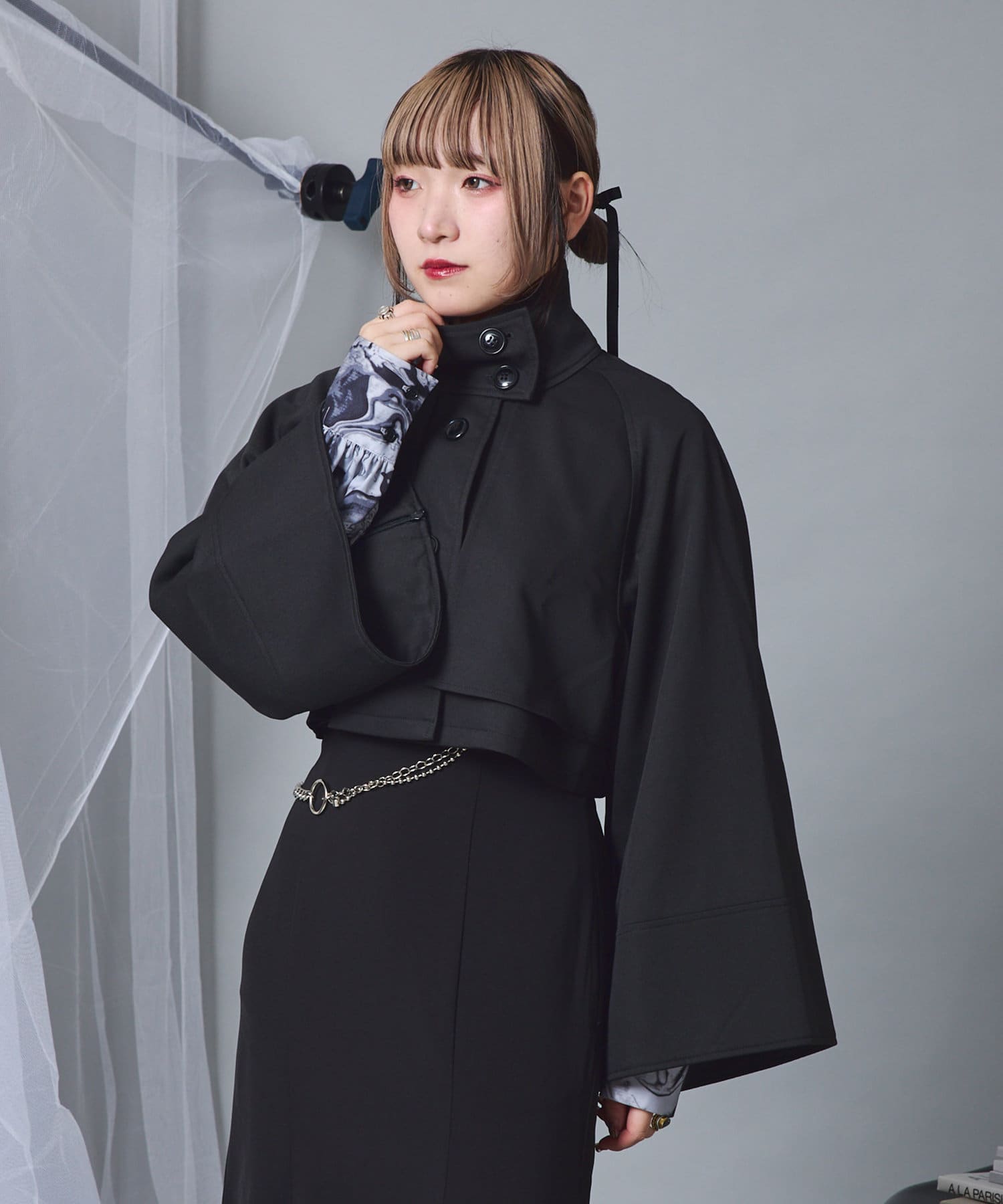【美品】エムズグレーシー♡スタンドカラー　へプラムショートジャケット　42 スタンドカラーショートコート（スタンドカラーコート