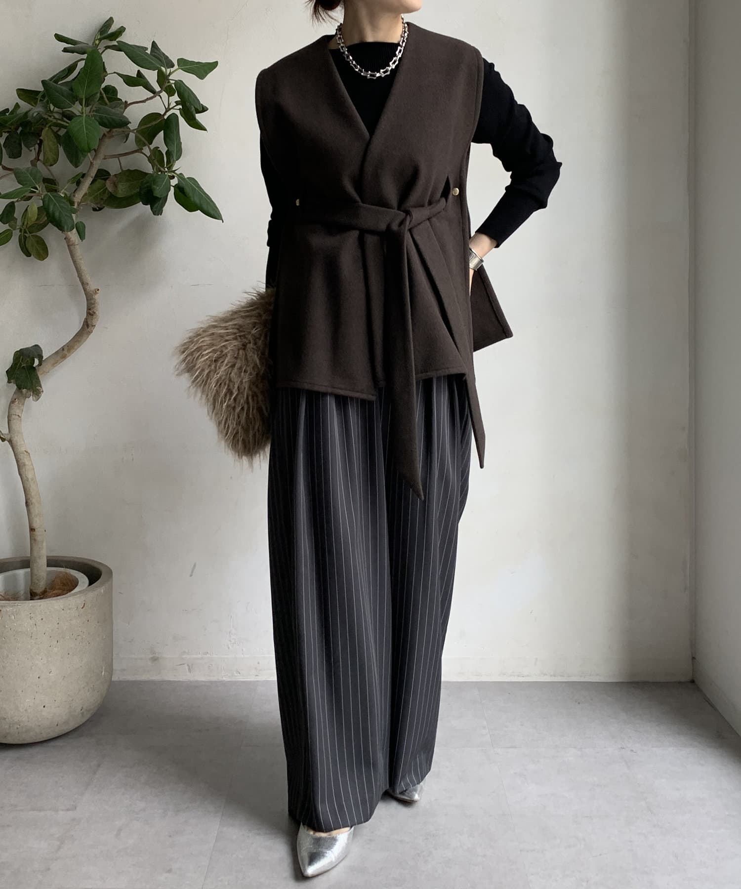 新色追加】ウール調サイドスリットジレ | DOUDOU(ドゥドゥ)レディース