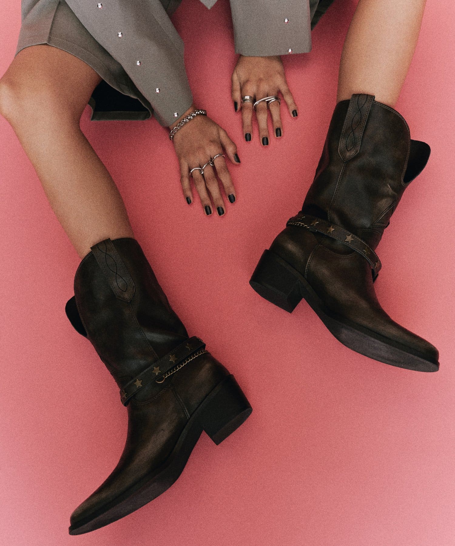 HiNT/ヒント】ペコスブーツ | WHO 