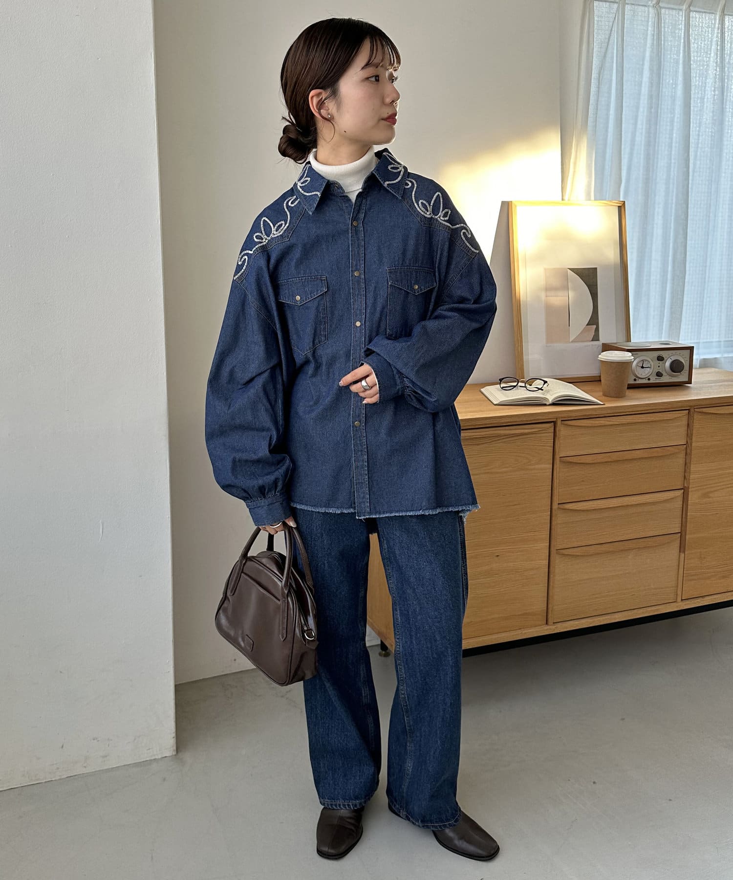 DISCOAT(ディスコート) 【収納力抜群！/ 500mlペットボトル・長財布も収納可能◎】ヴィンテージ調ボストンバッグ《詳細動画あり》