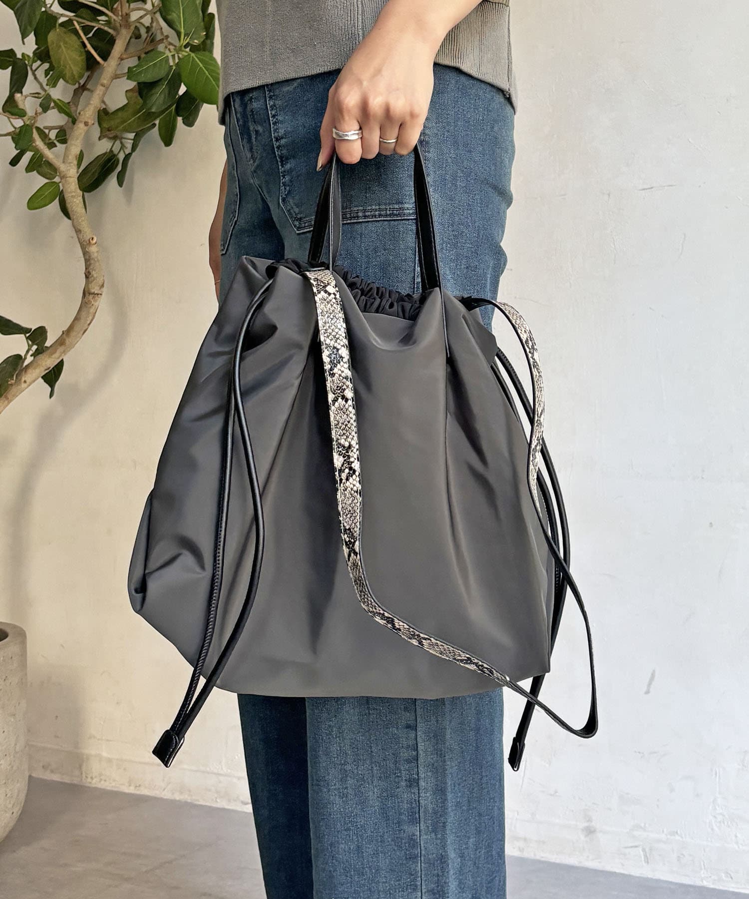 赤 パイソン　 ハンドバッグ ショルダーバッグ（パイソン柄）ファッション通販 - ZOZOTOWN
