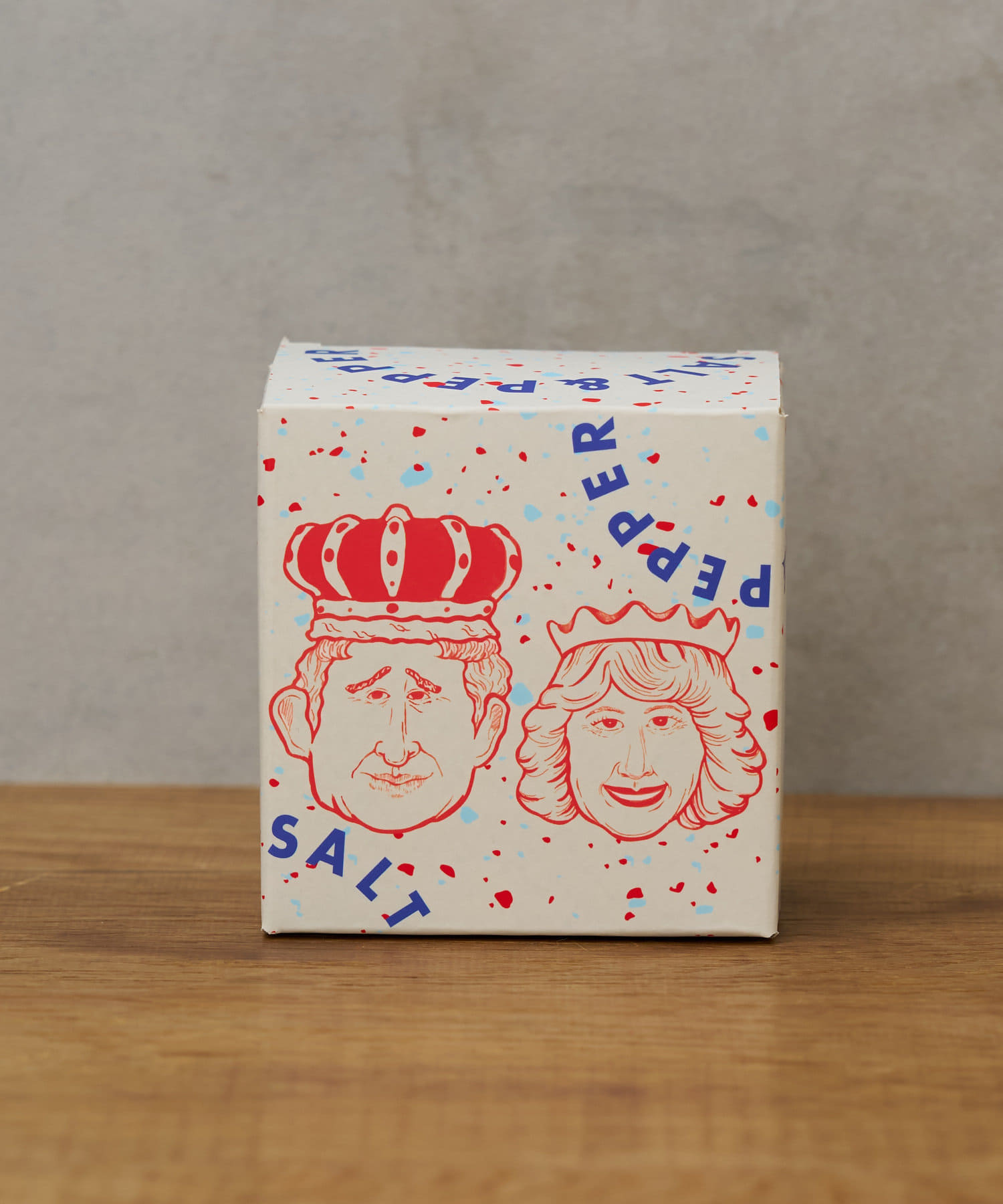 BIRTHDAY BAR(バースデイバー) King Charles and Camilla Salt and Pepper Set